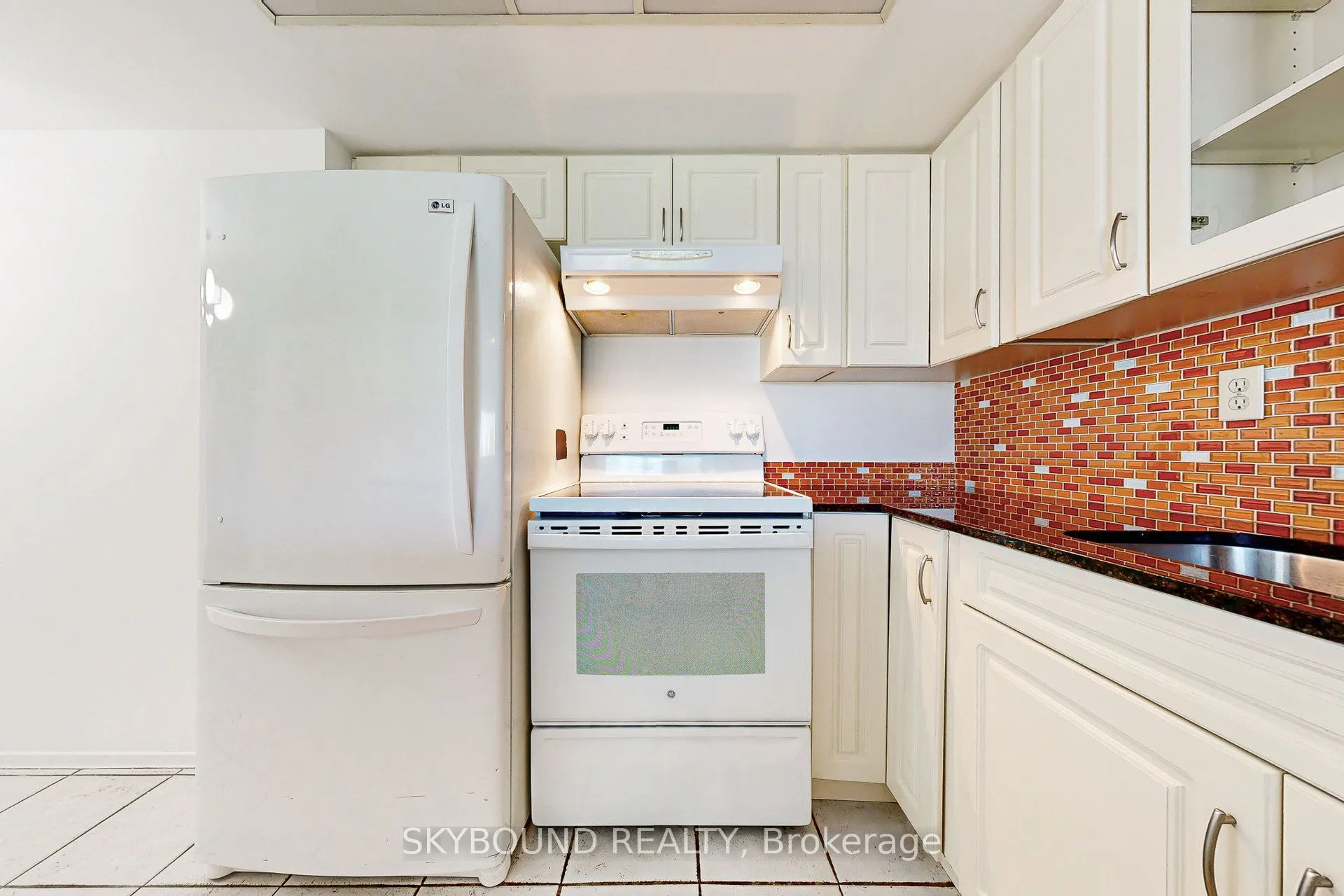 5 Weldrick Road W, #611