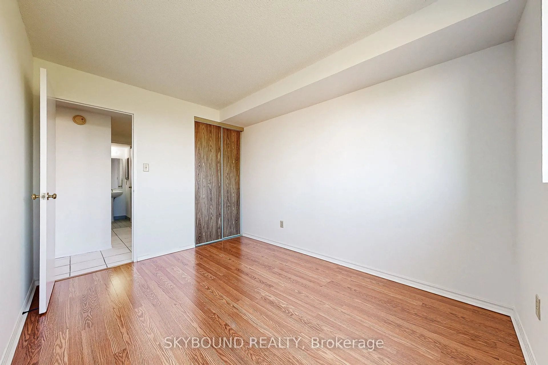 5 Weldrick Road W, #611