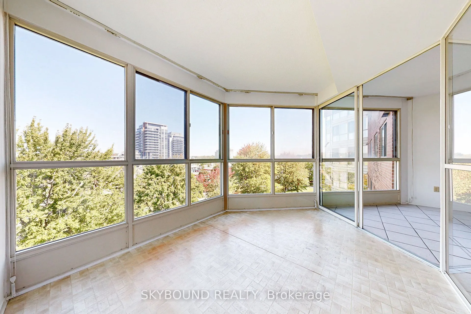 5 Weldrick Road W, #611