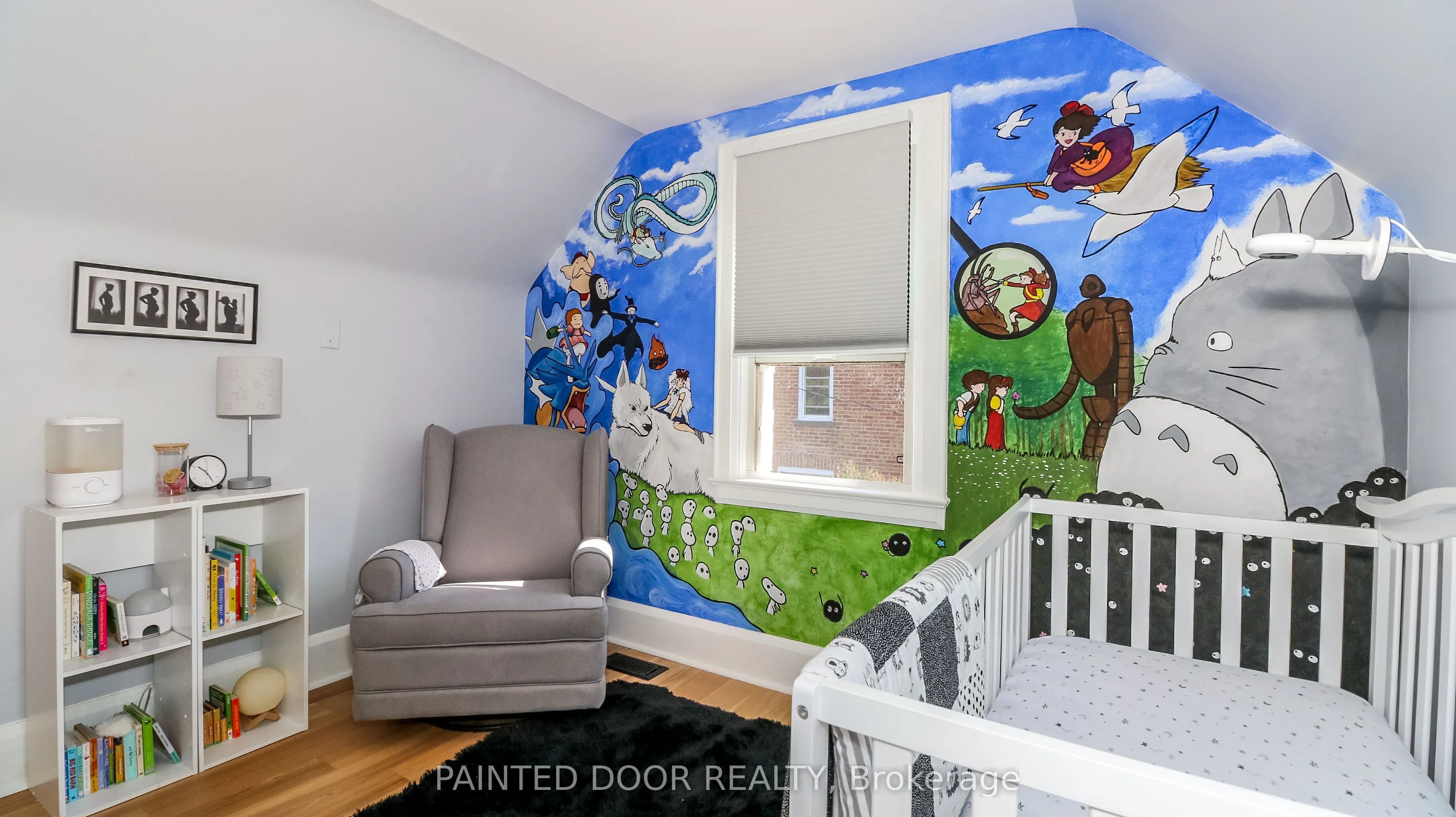 156 Nelson Street W