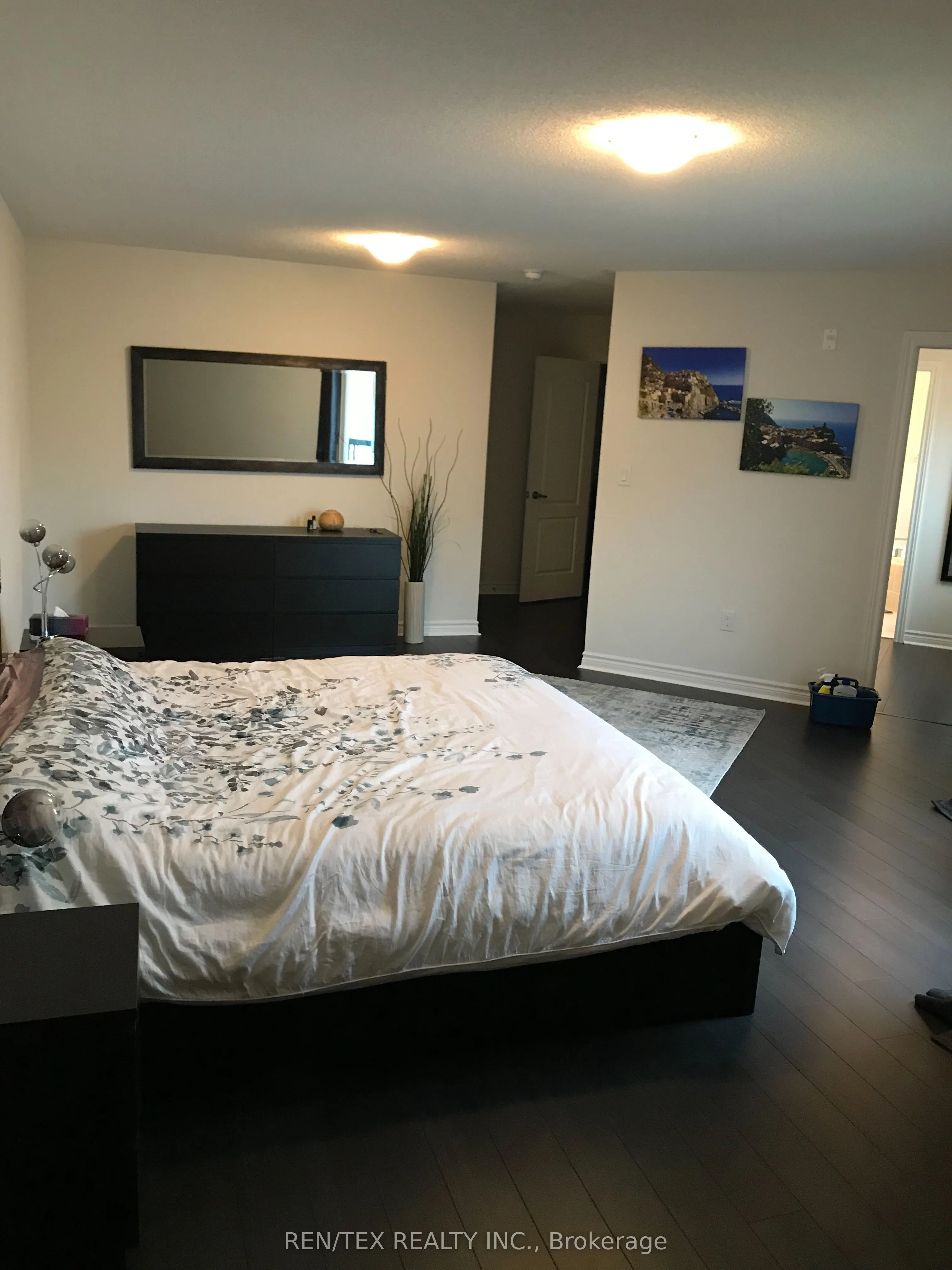 3905 Major Mackenzie Drive W, #218