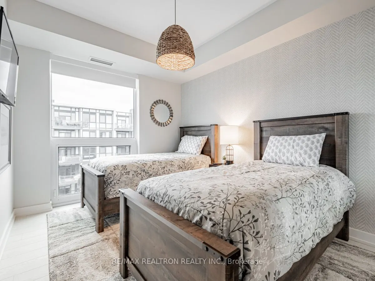 333 Sea Ray Avenue, #D311