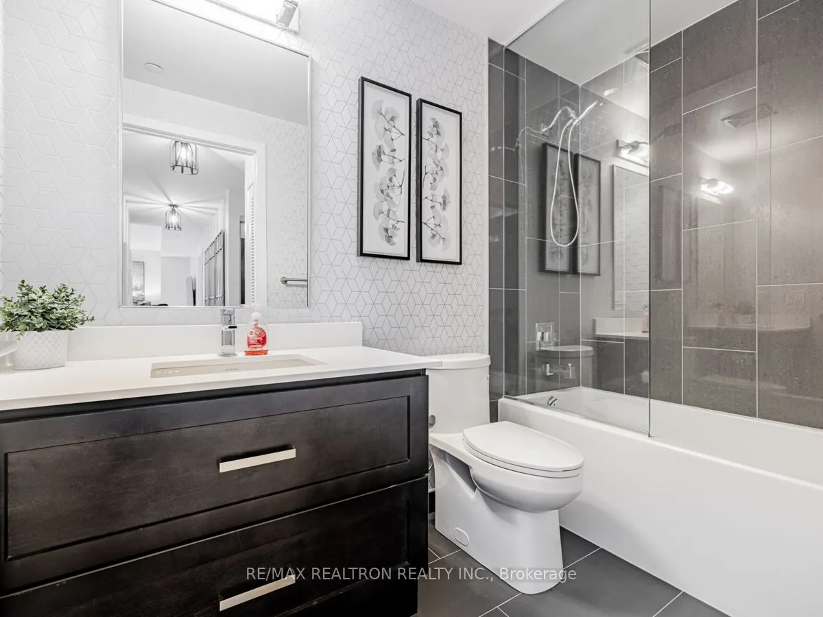 333 Sea Ray Avenue, #D311