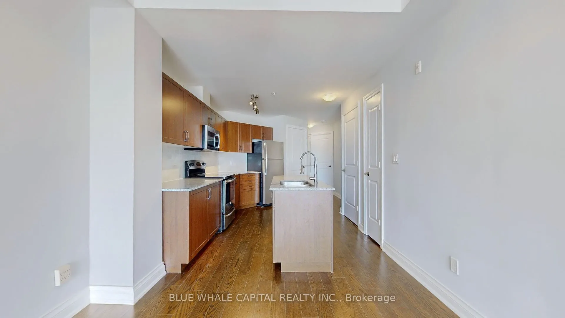 68 Main Street N, #426