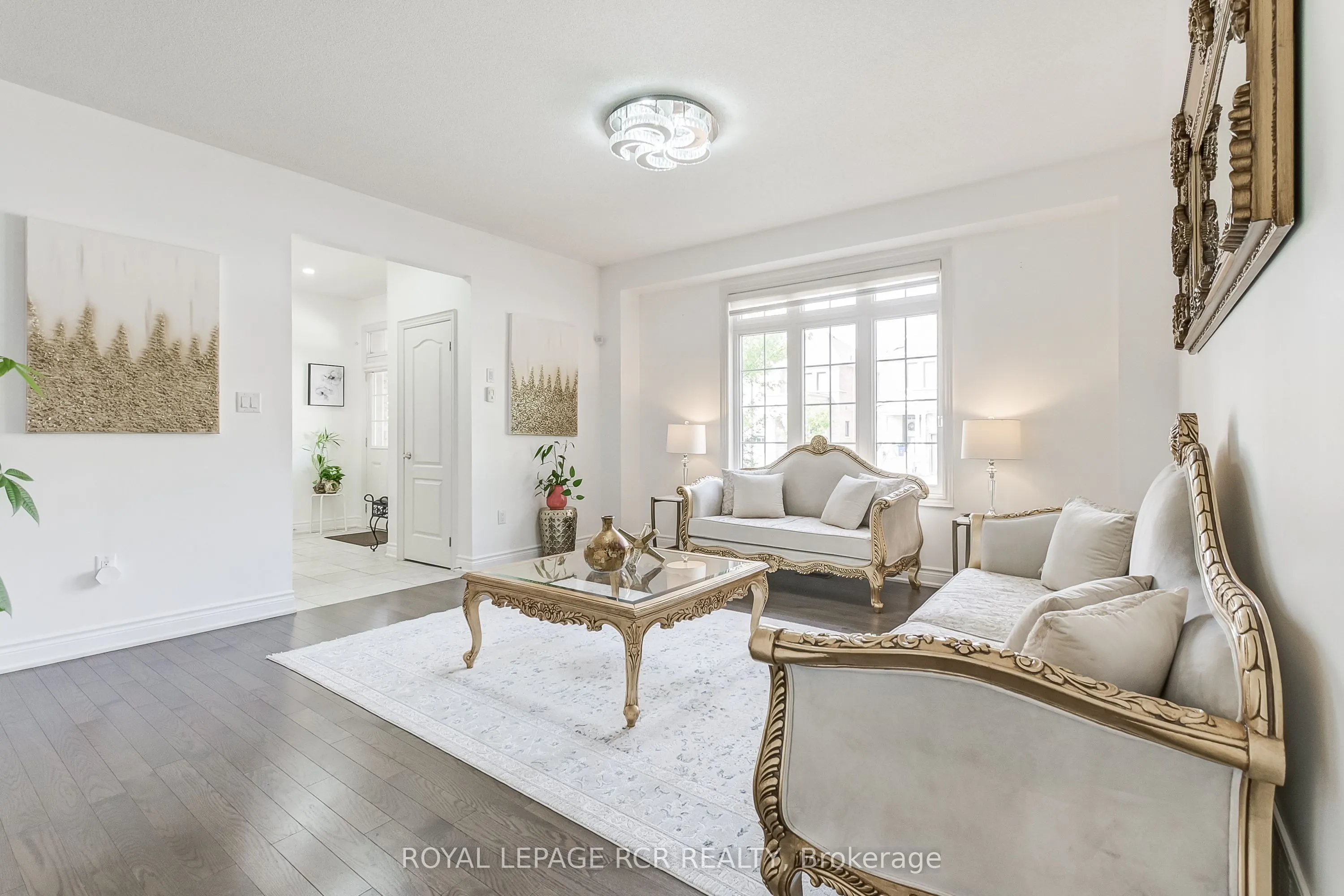 1 Silver Charm Drive