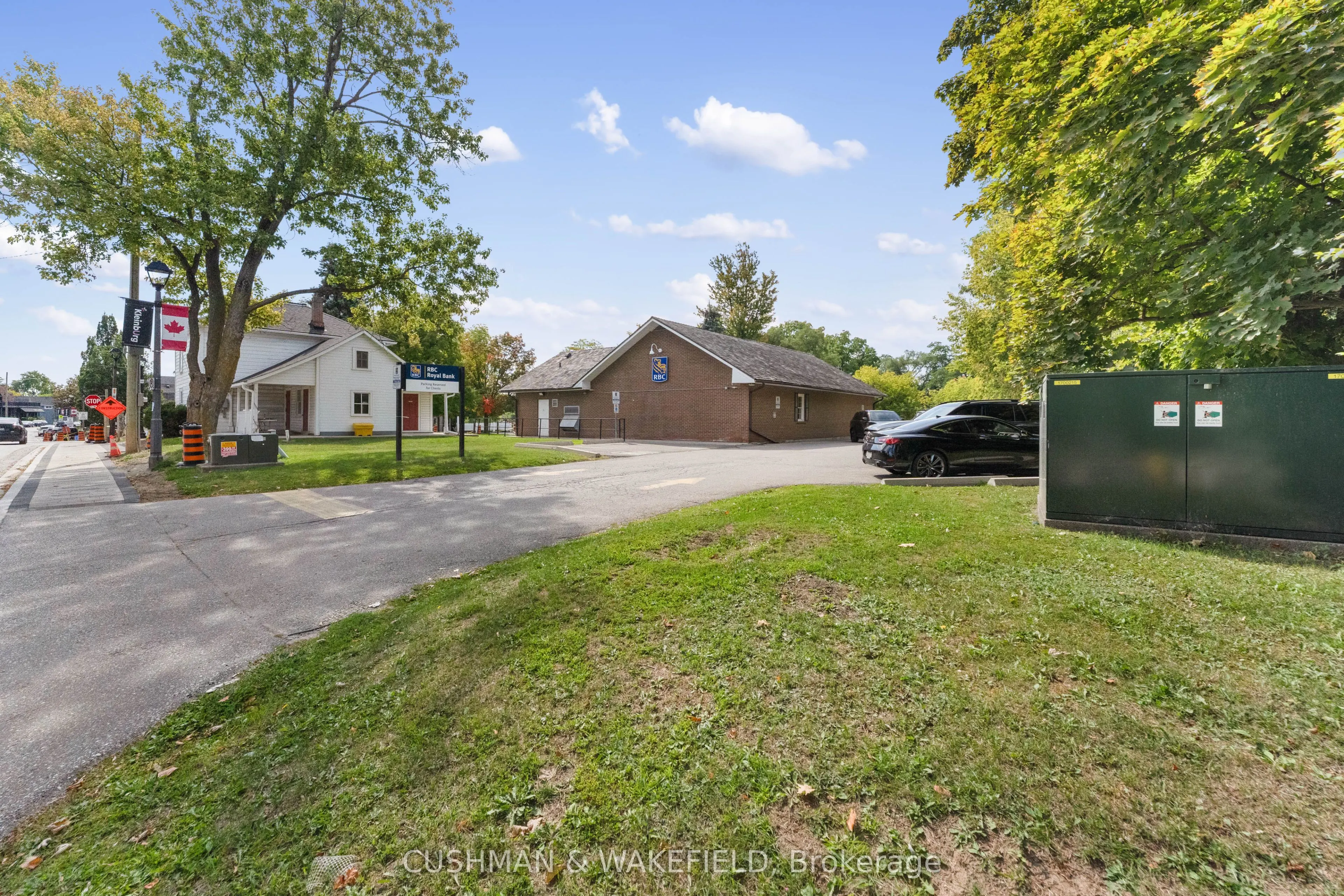 12 Nashville Road