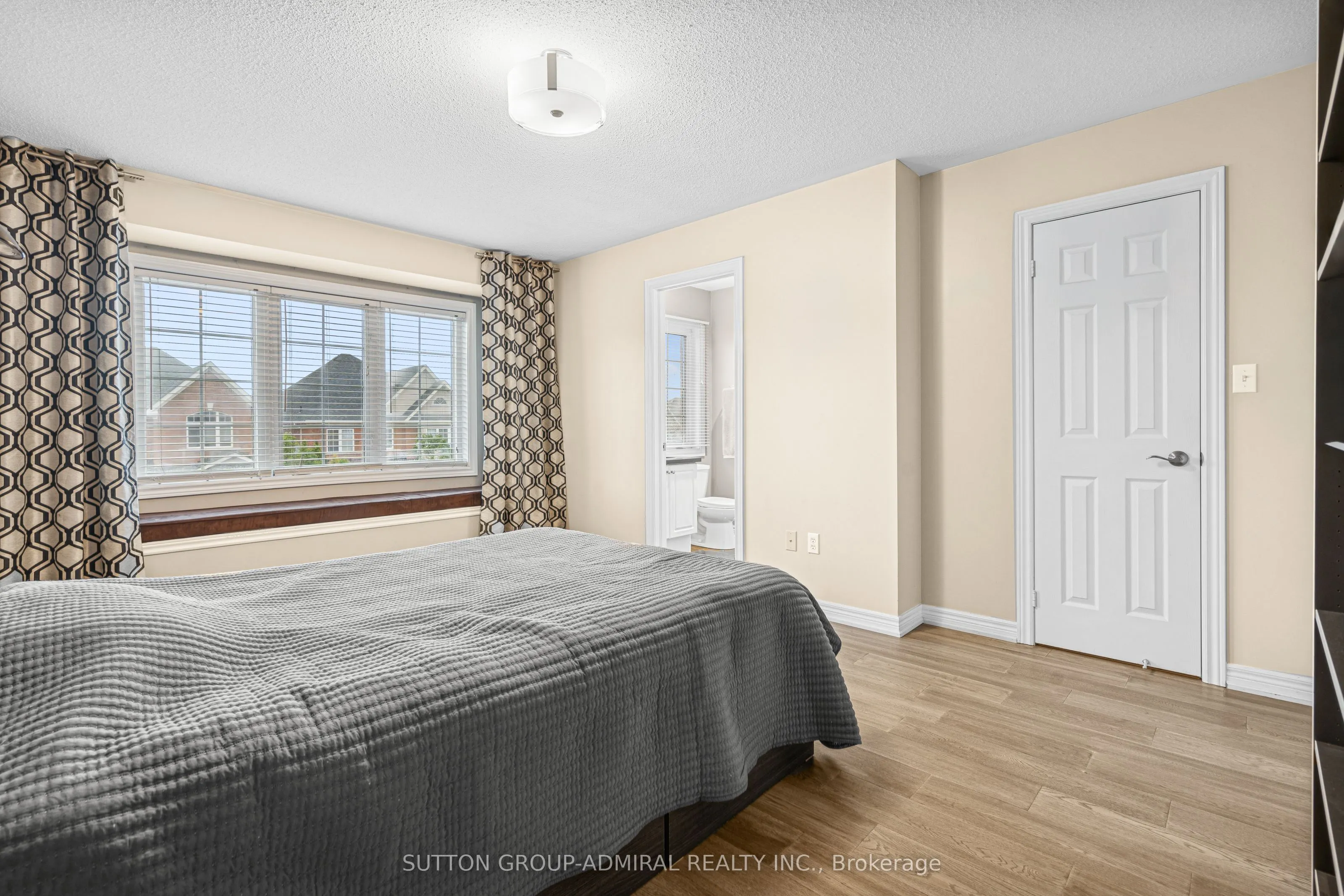 63 Vivaldi Drive