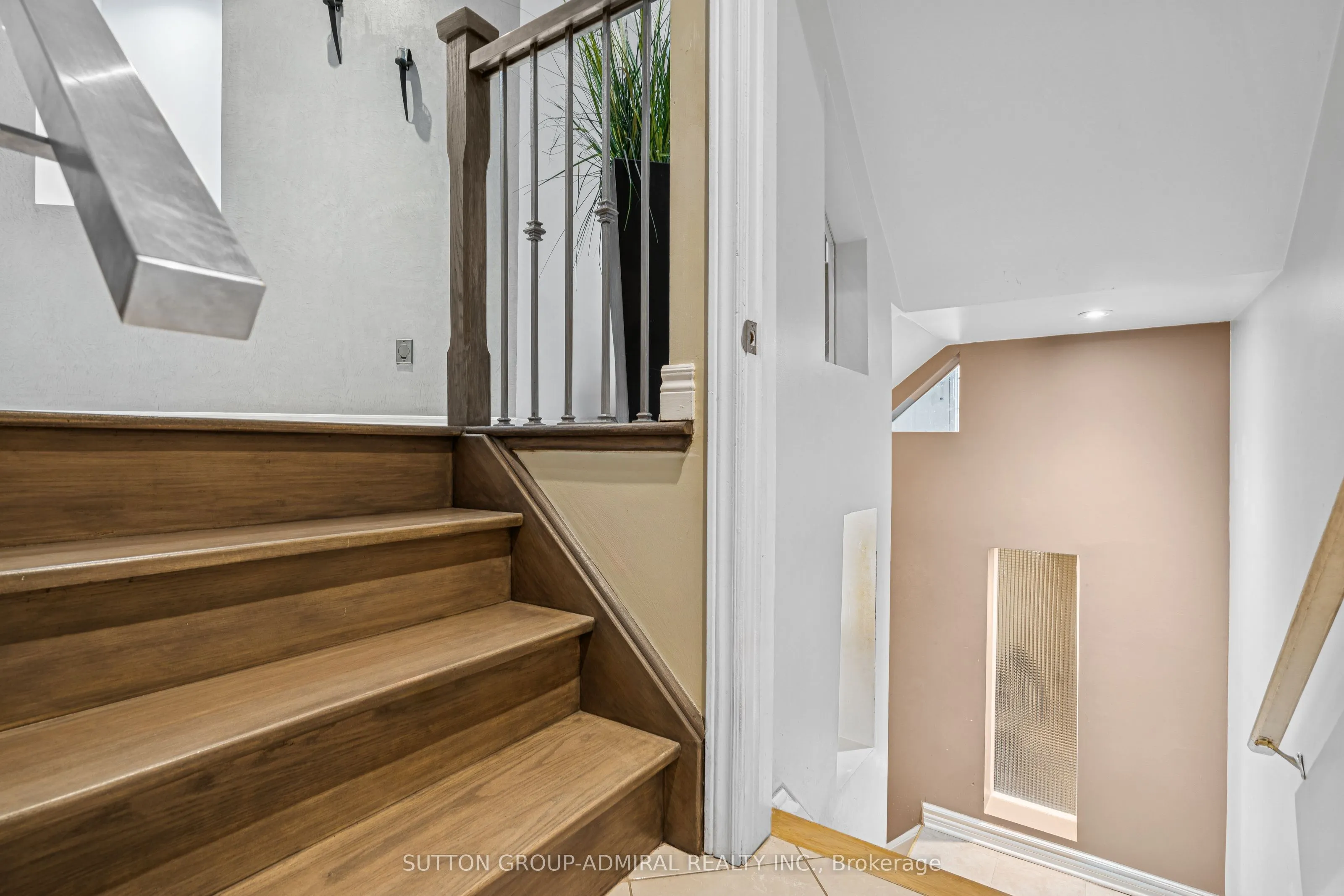 63 Vivaldi Drive