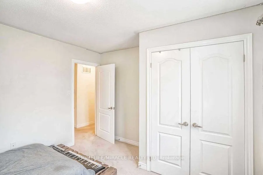 273 Riverlands Avenue