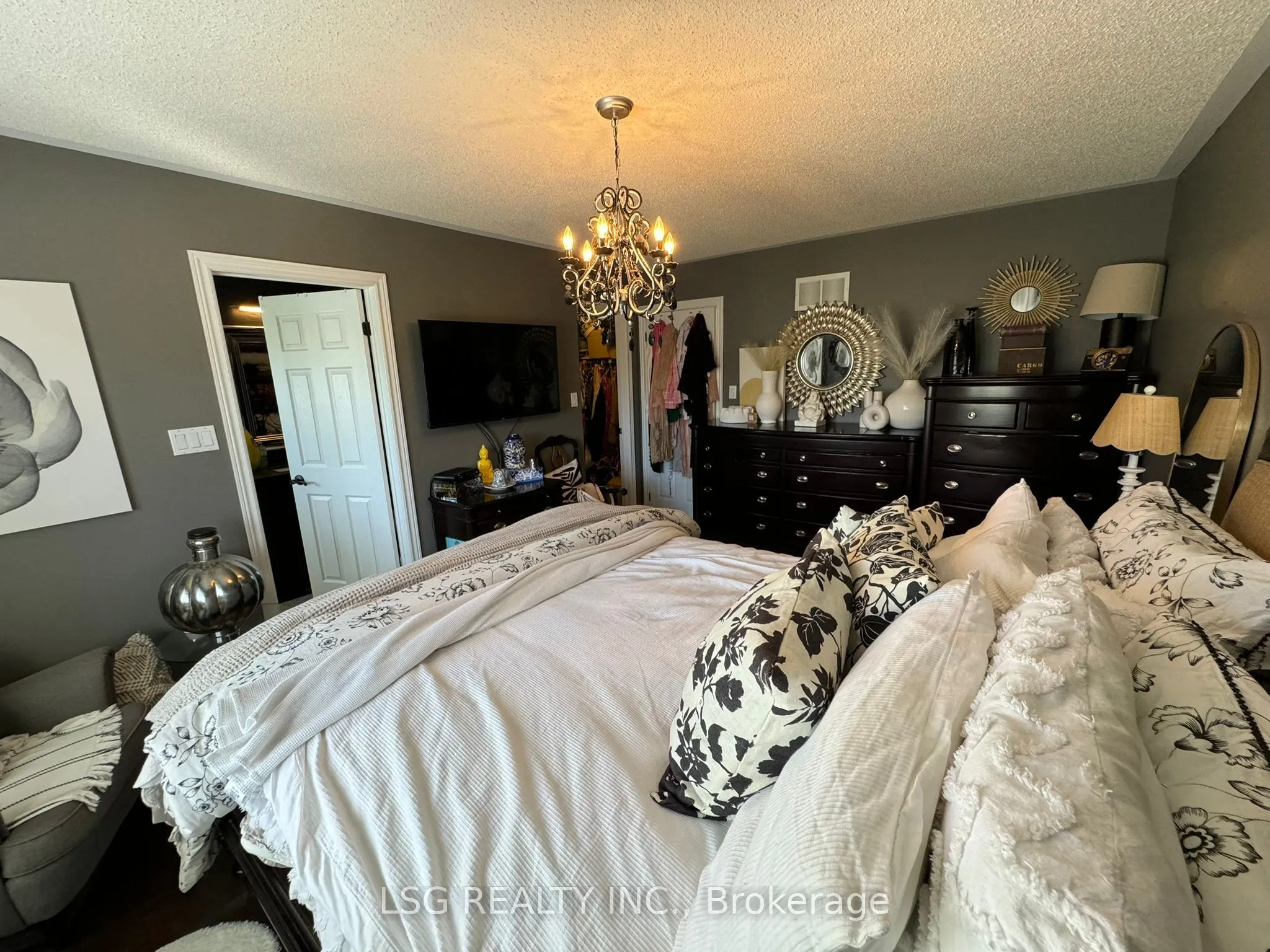235 Venice Gate Drive