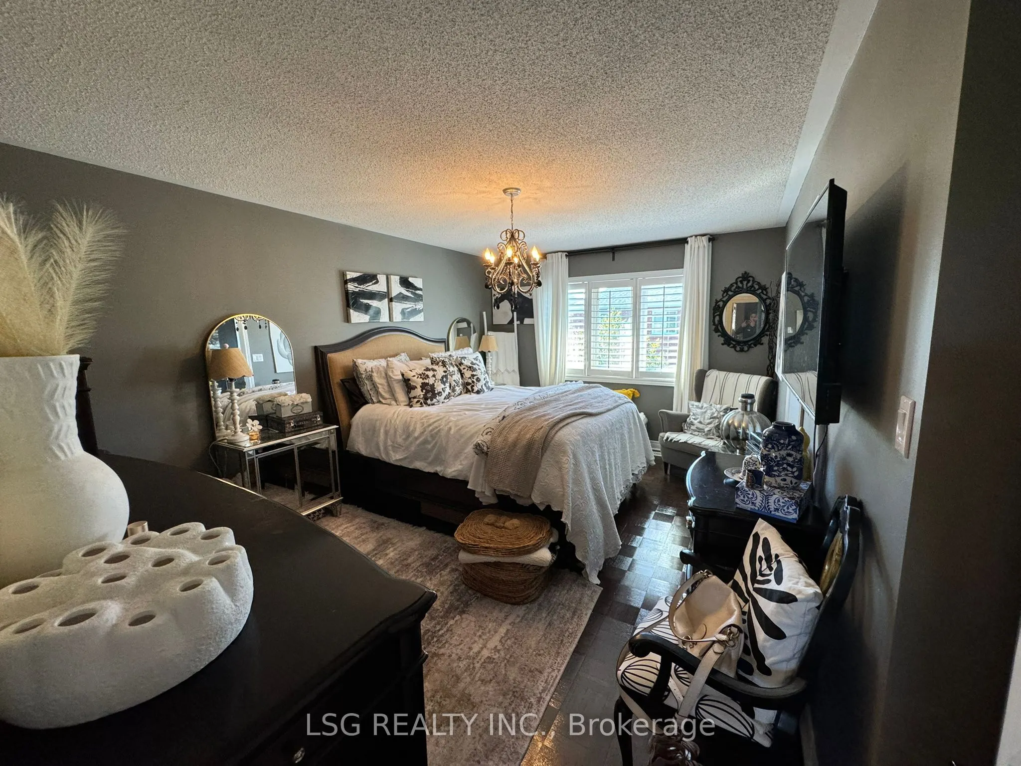 235 Venice Gate Drive