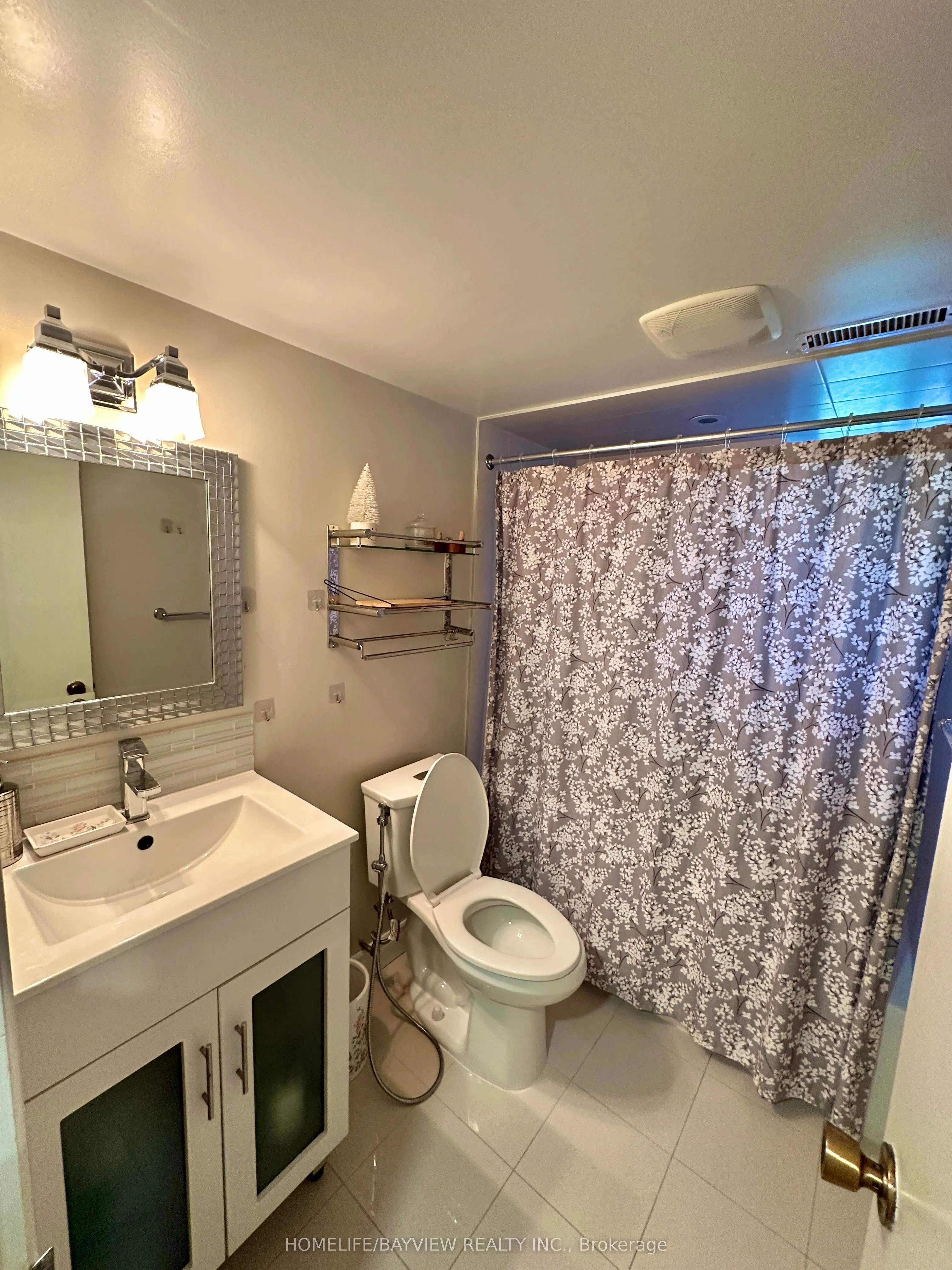 57 Thorny Brae (BASEMENT) Drive