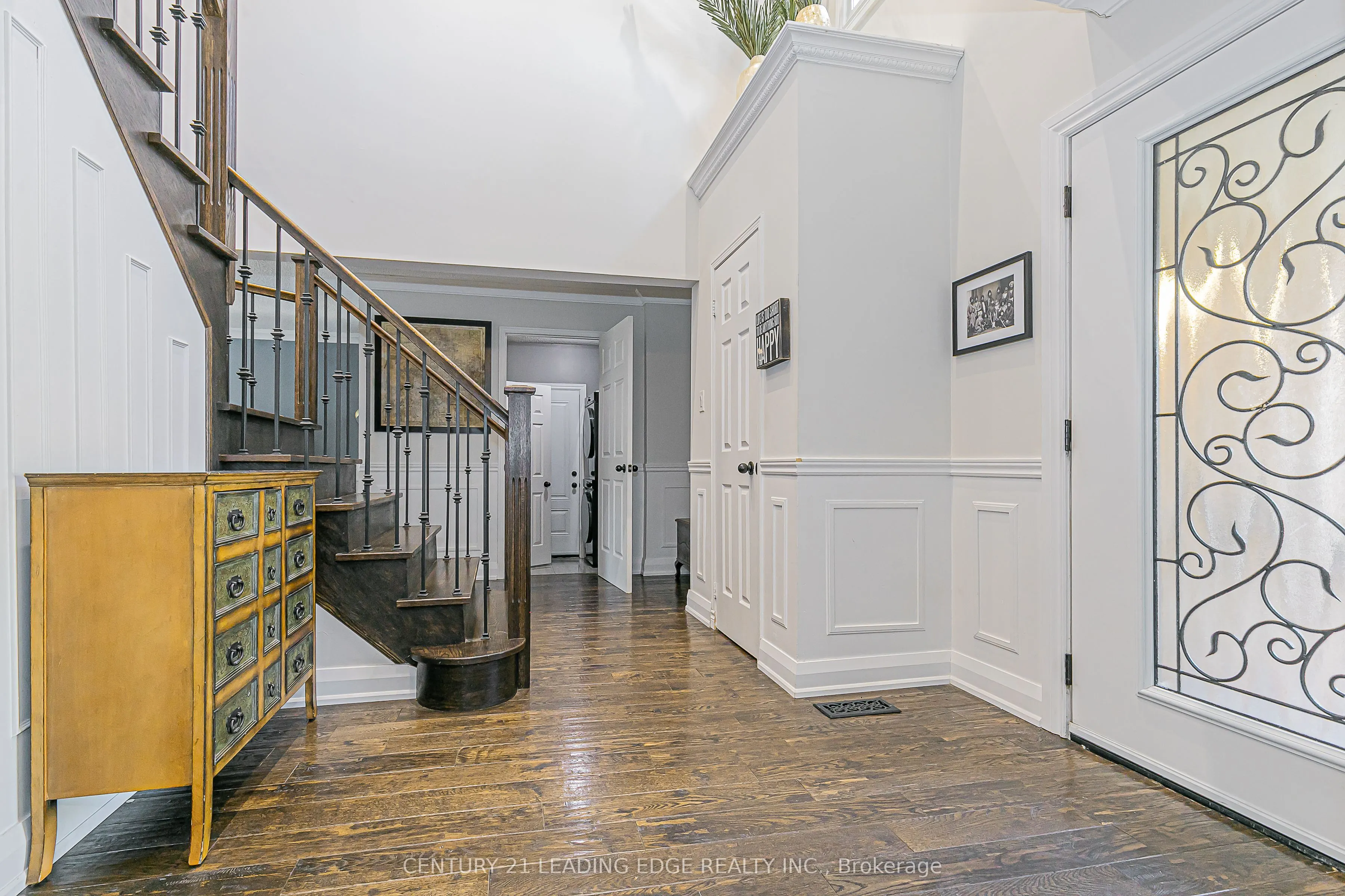 31 TWELVE OAKS Drive
