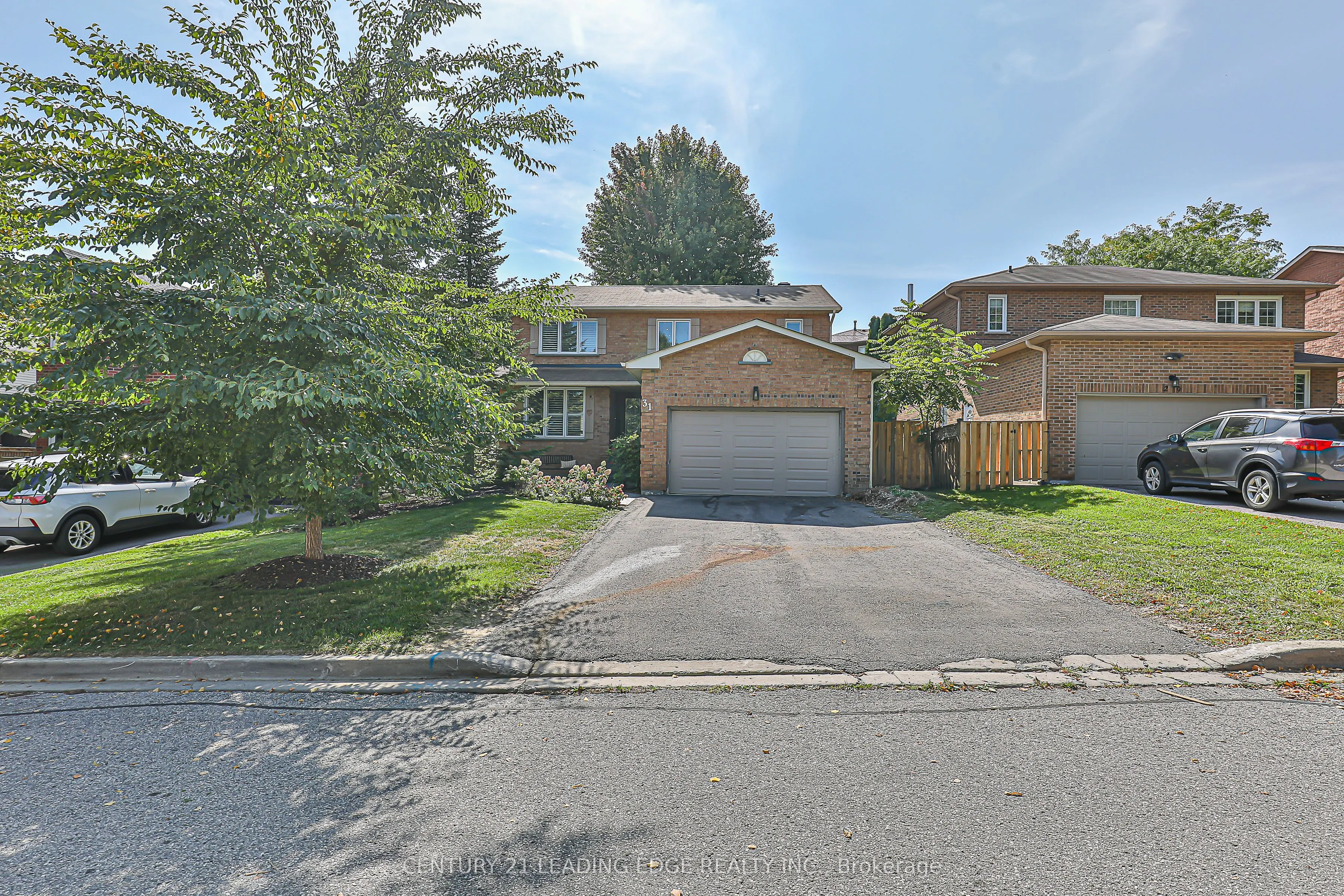 31 TWELVE OAKS Drive