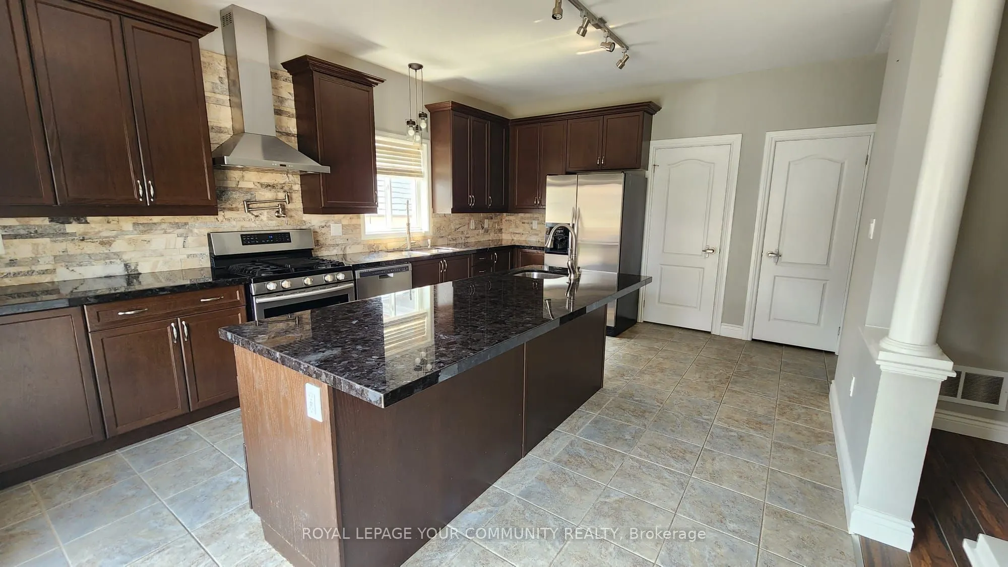 1417 Sheldon Street, #MAIN