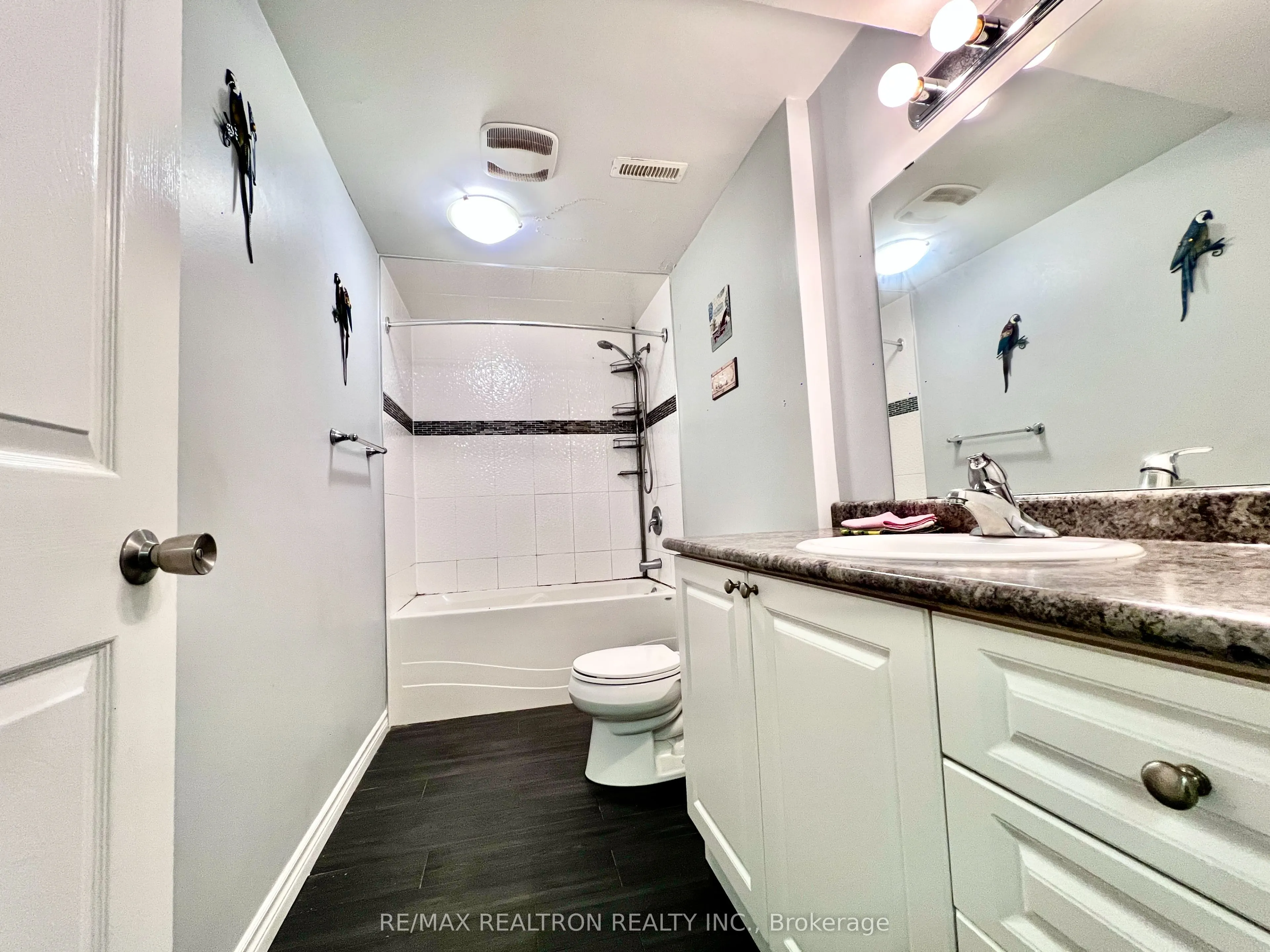 35 Soho Crescent, #Basement