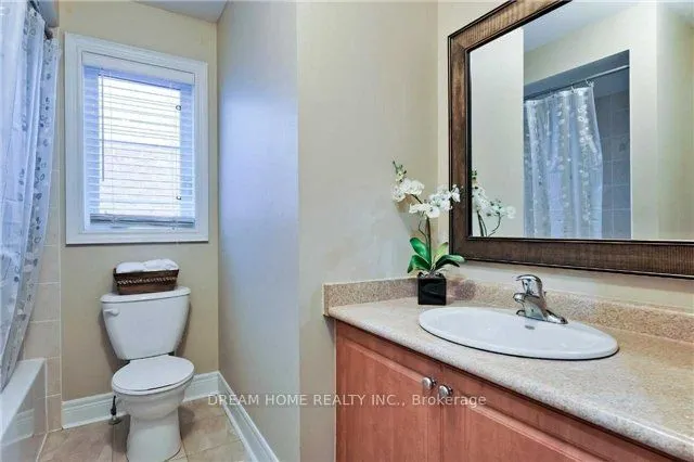 30 White Beach Crescent