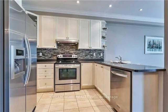 30 White Beach Crescent