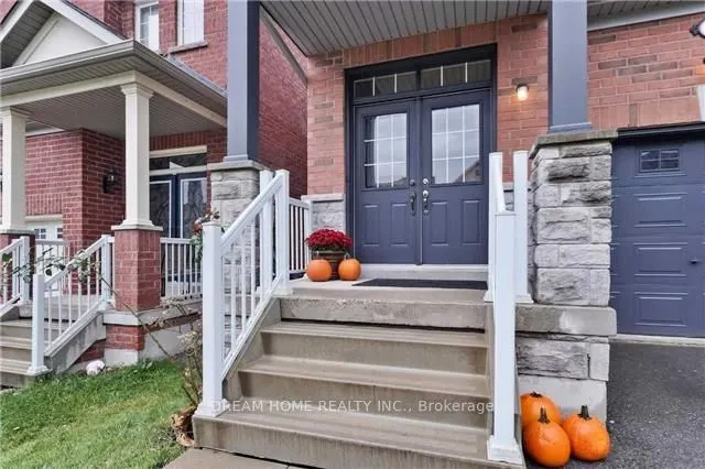 30 White Beach Crescent