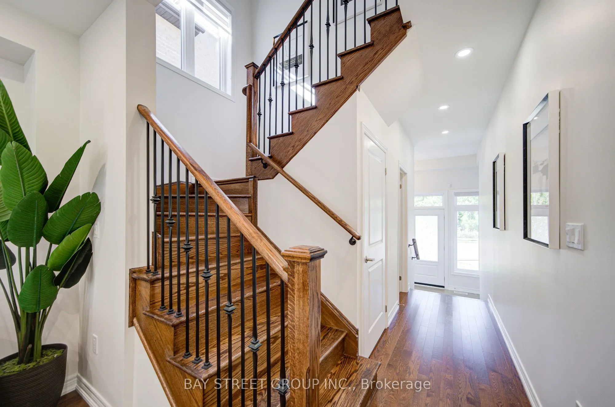 87 McCague Avenue