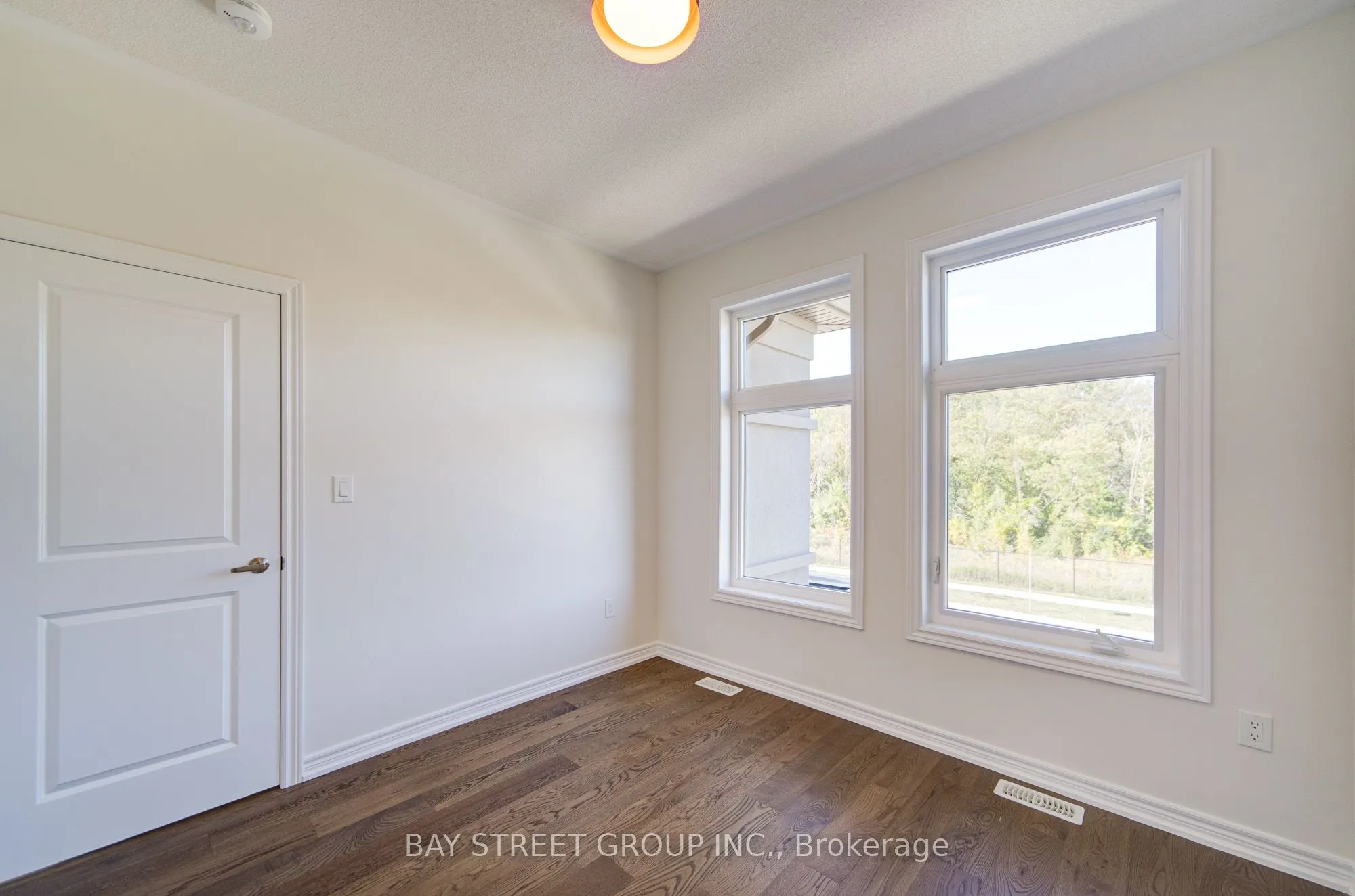 87 McCague Avenue