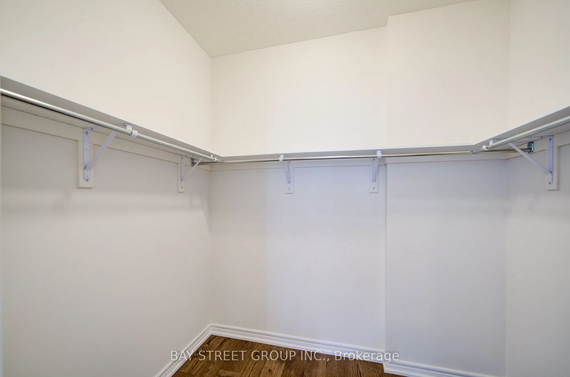 87 McCague Avenue