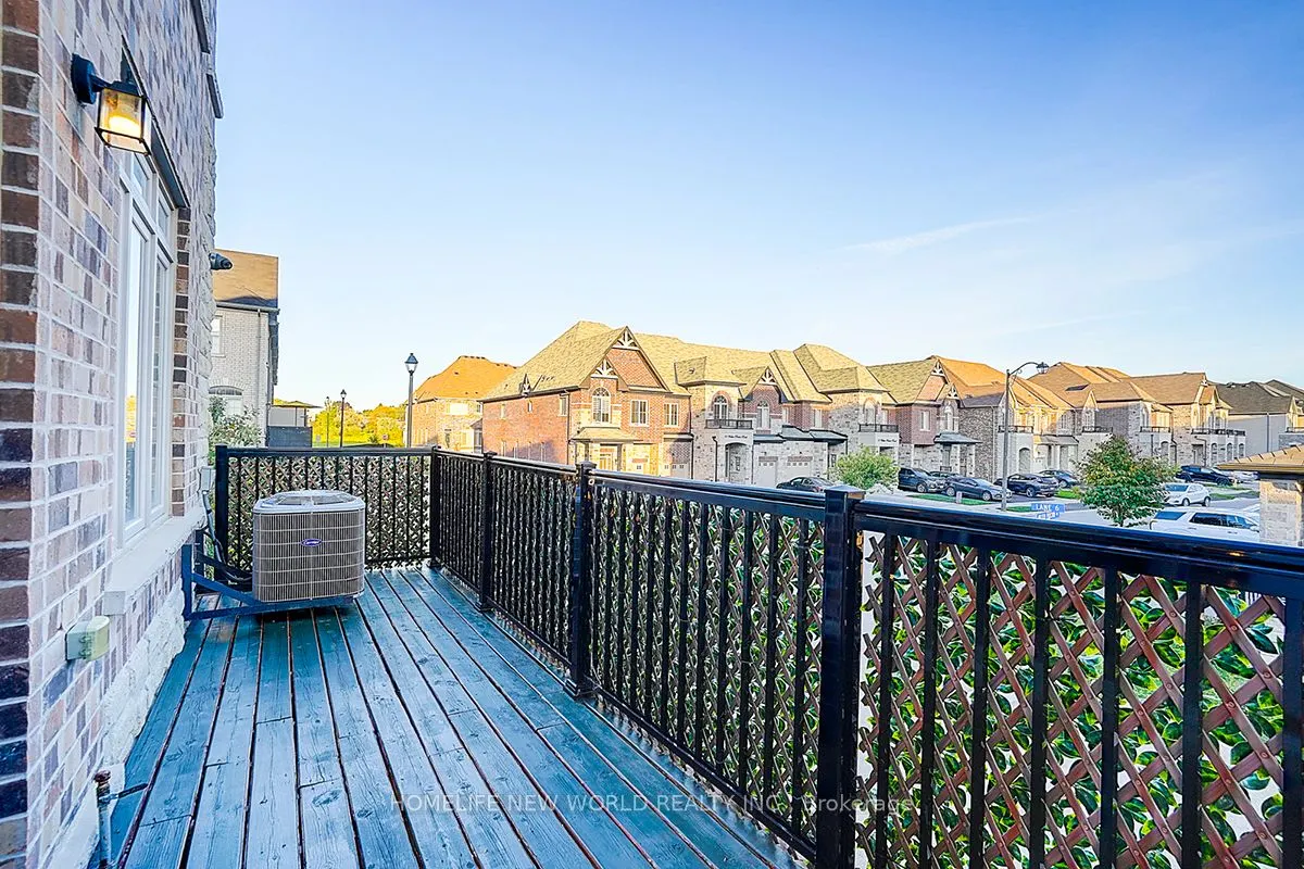 107 Beechborough Crescent