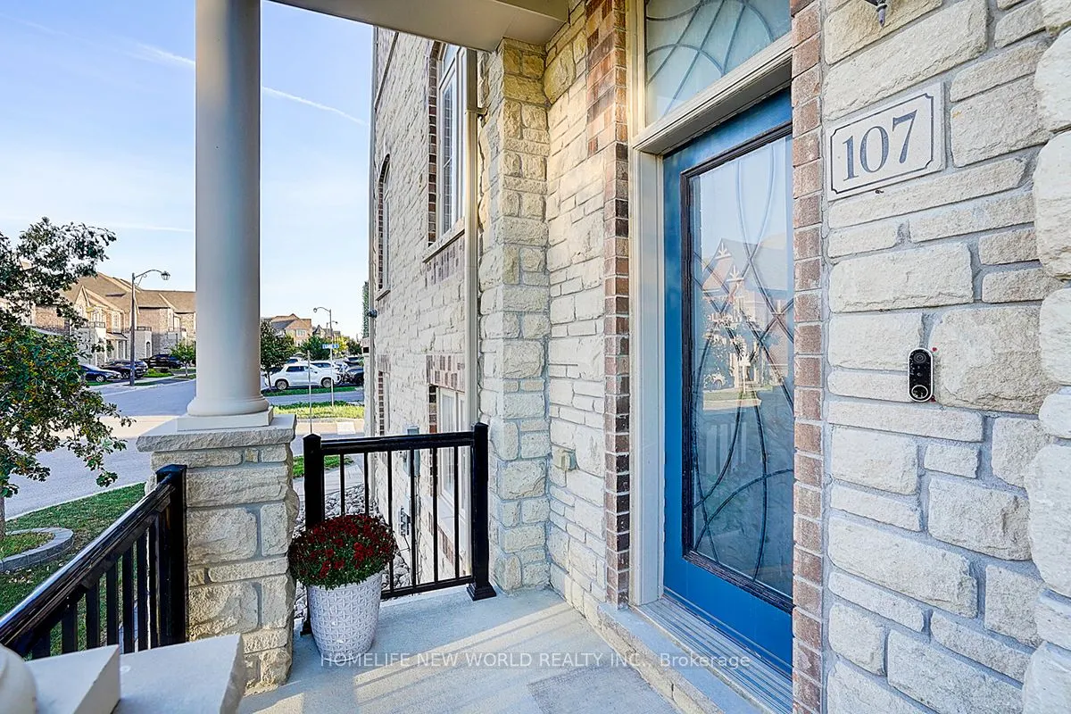 107 Beechborough Crescent