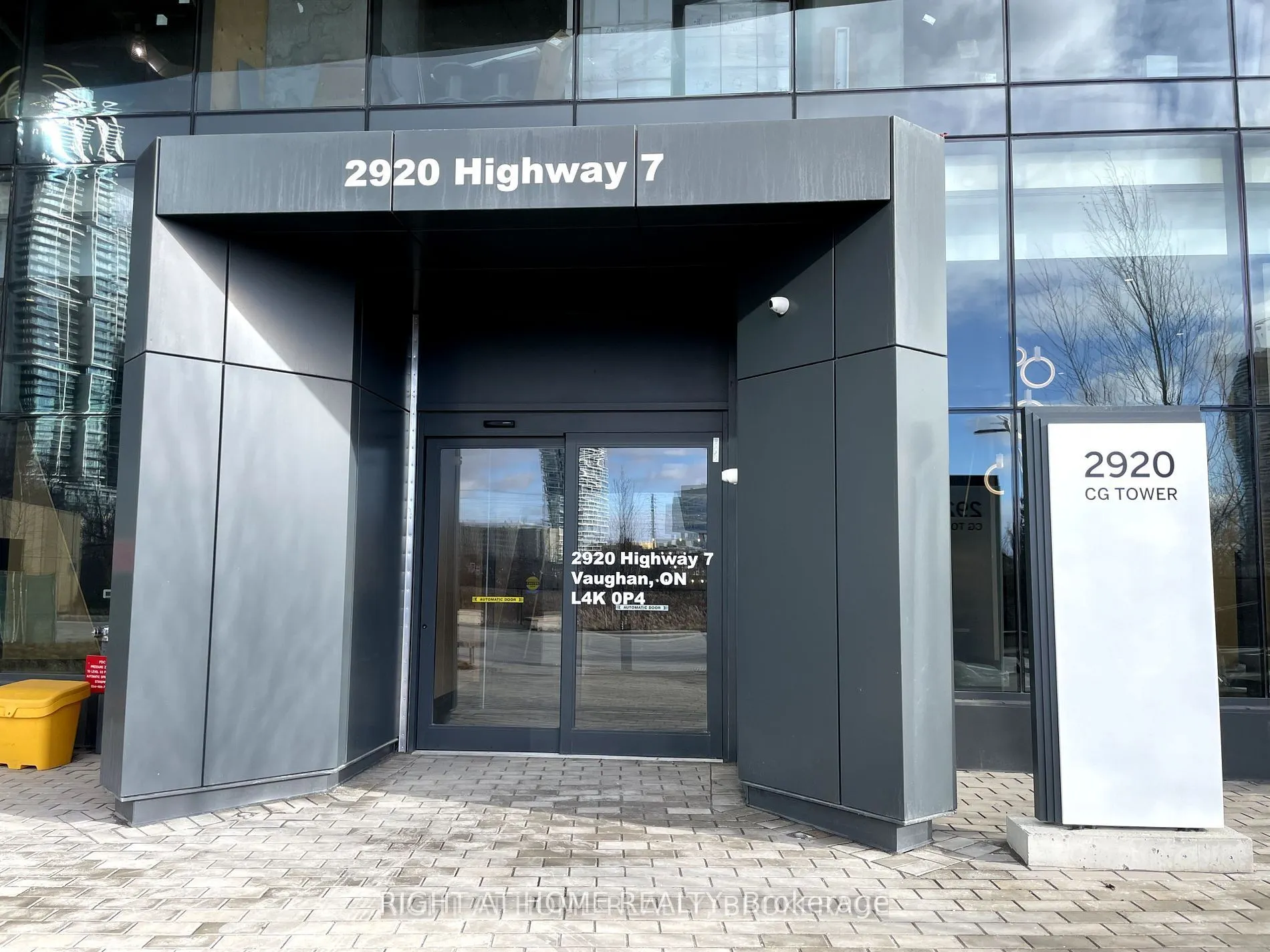 2920 Highway 7 Road, #4301