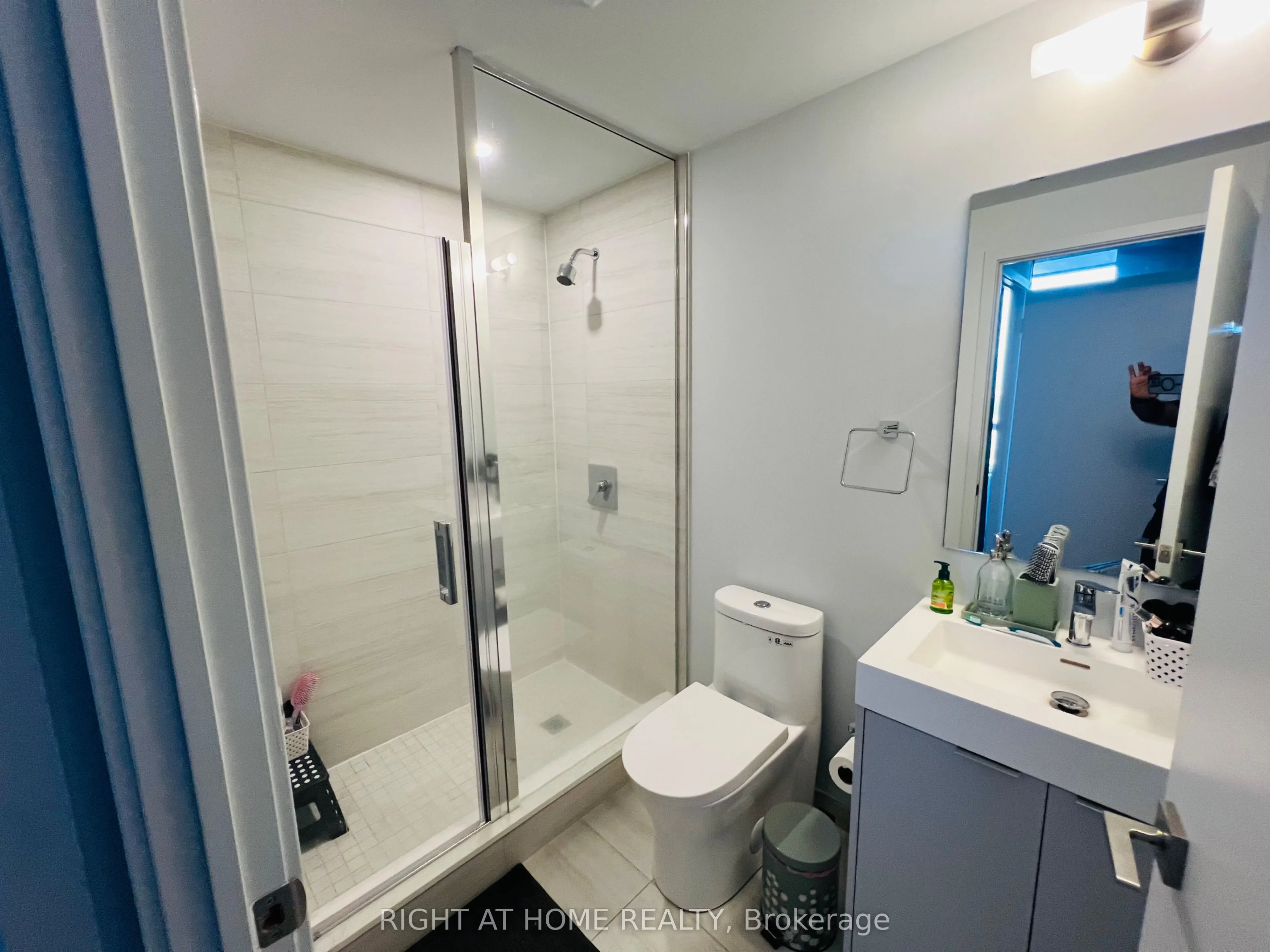 2920 Highway 7 Road, #4301
