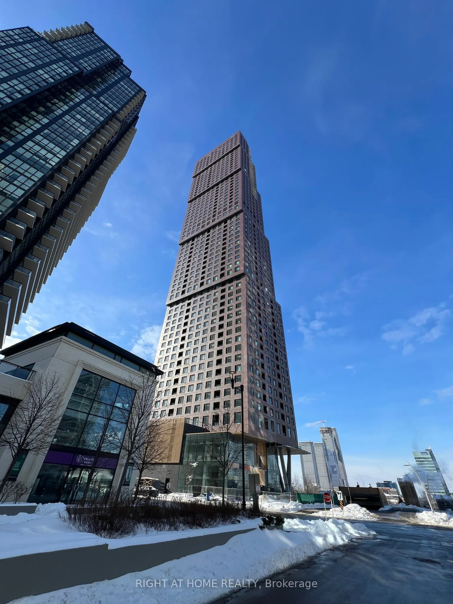2920 Highway 7 Road, #4301