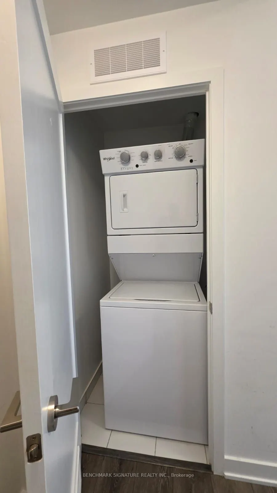 95 Oneida Crescent, #2310