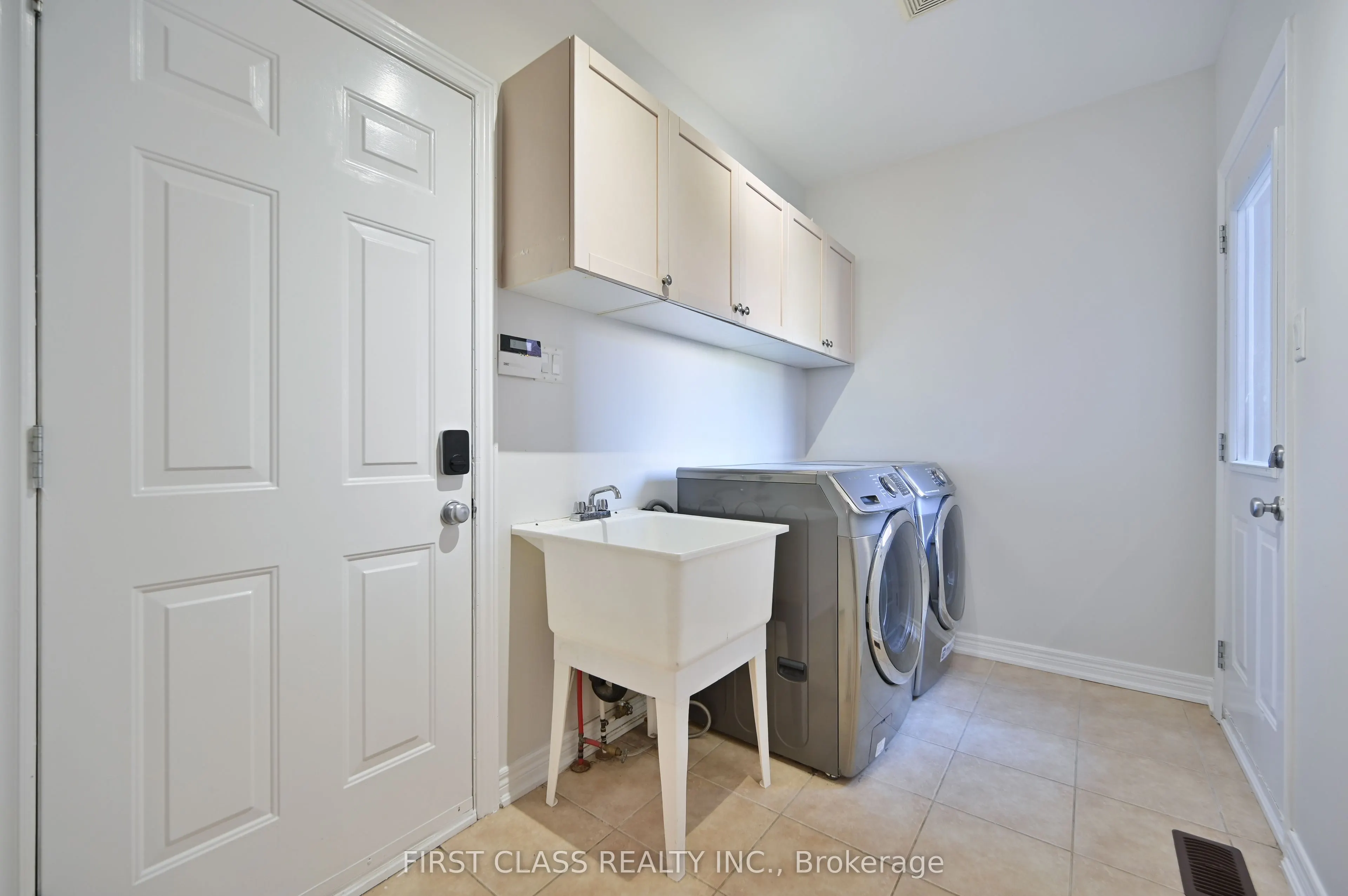 72 Braehead Drive