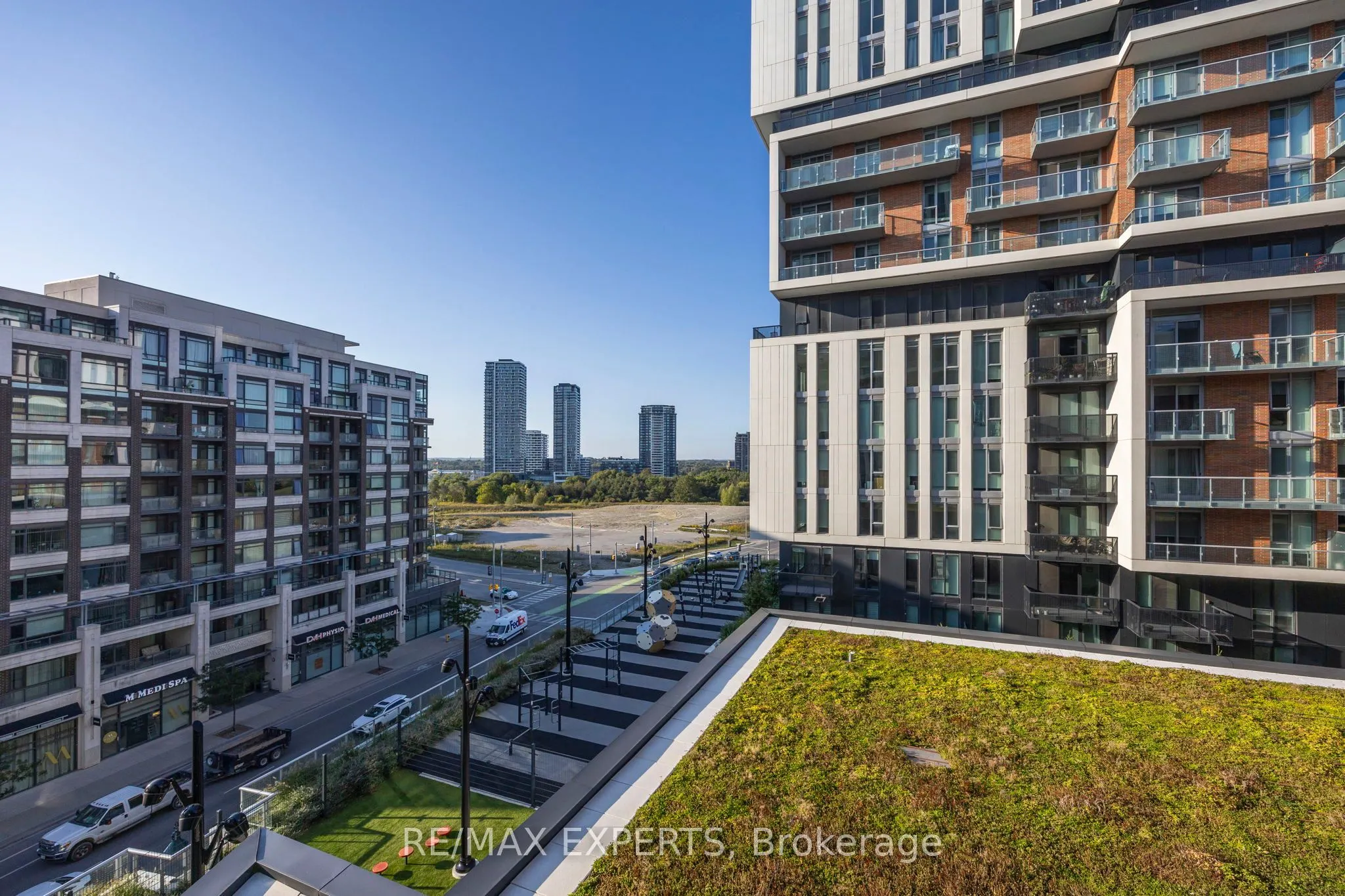 8119 Birchmount Road, #828