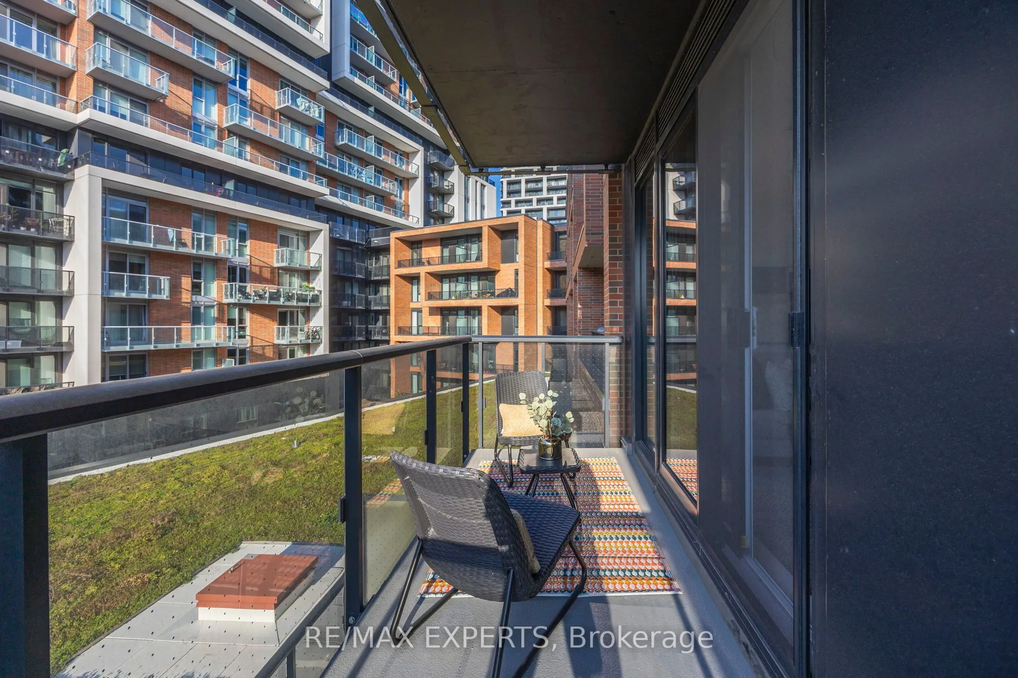 8119 Birchmount Road, #828