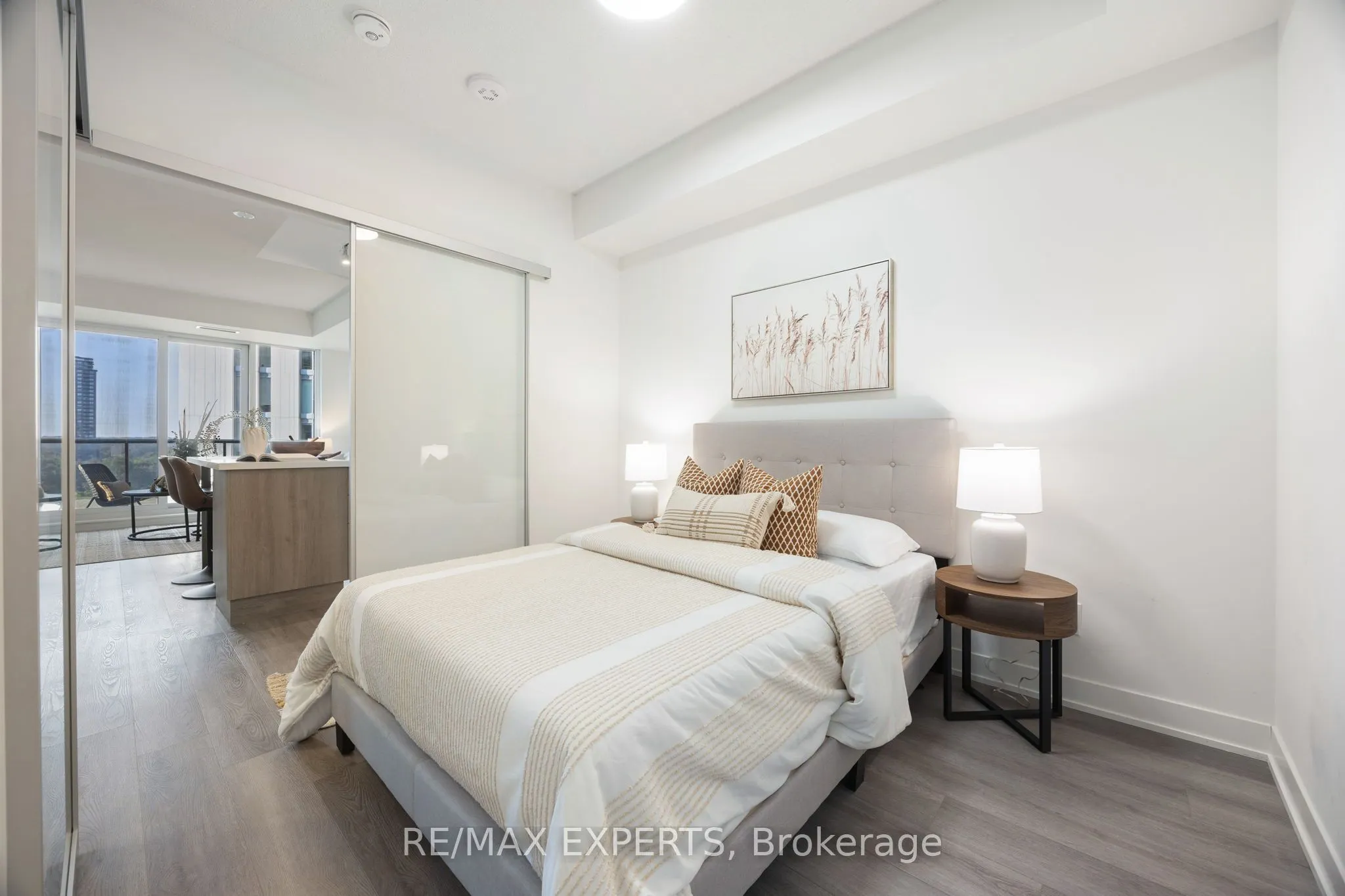 8119 Birchmount Road, #828