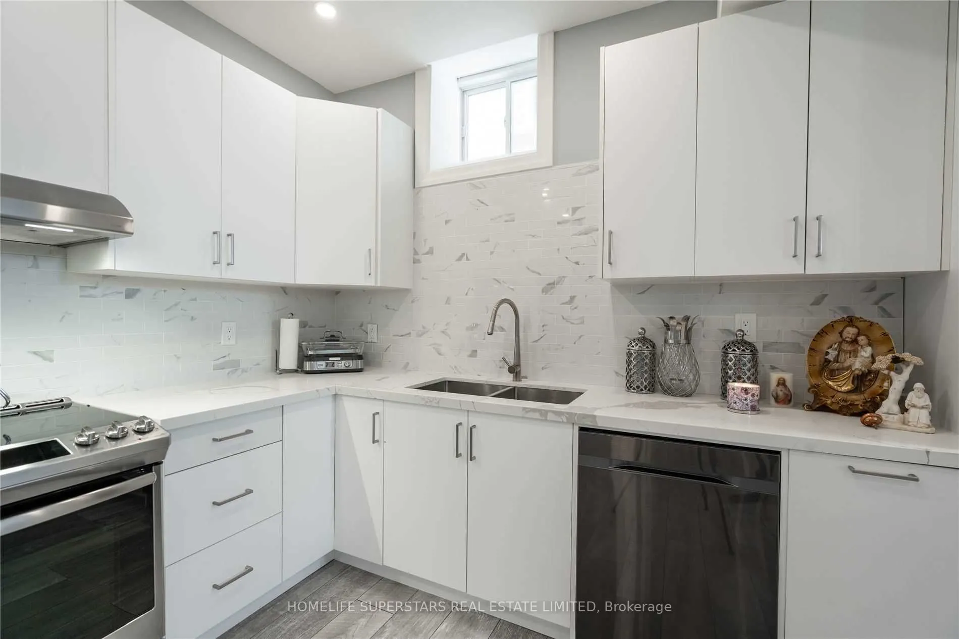 55 Glen Abbey Trail, #Bsmt.