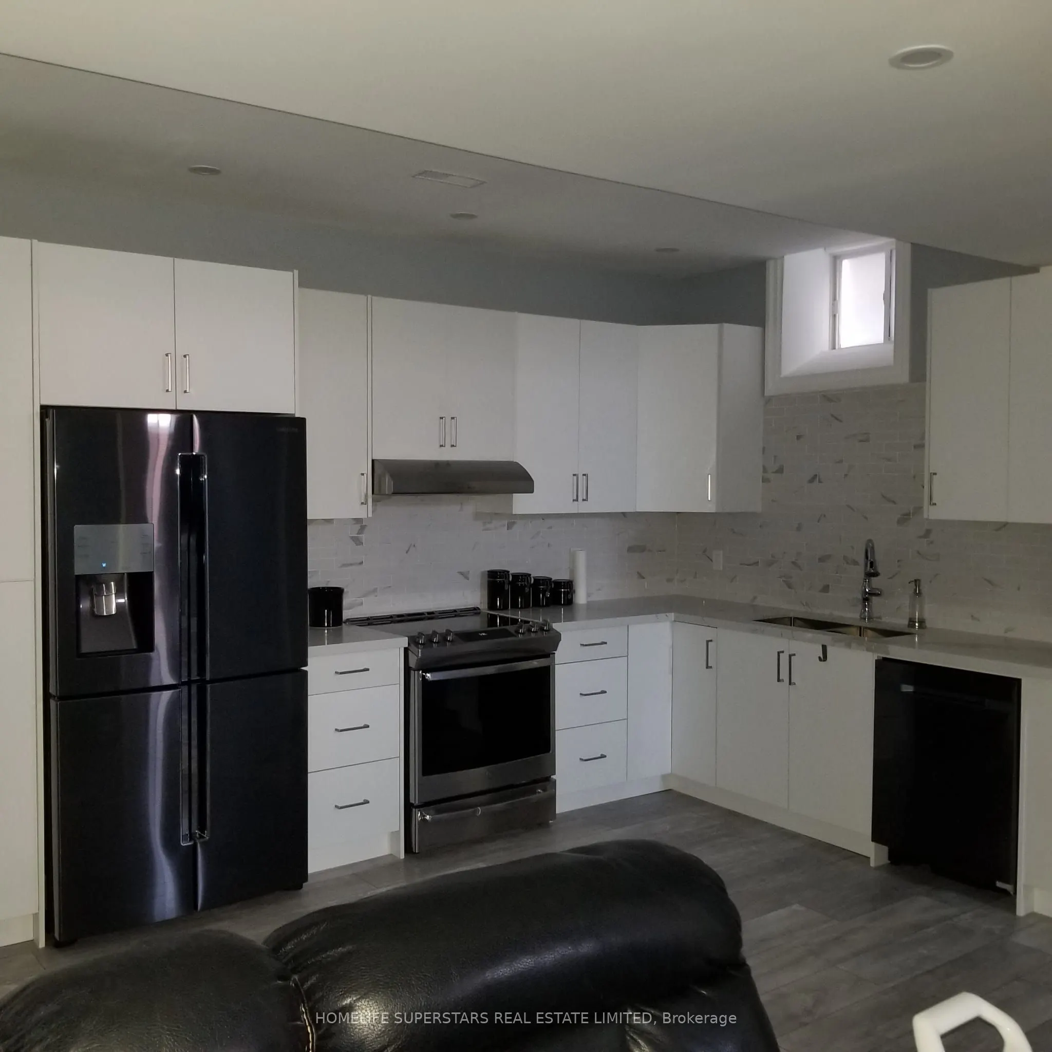 55 Glen Abbey Trail, #Bsmt.