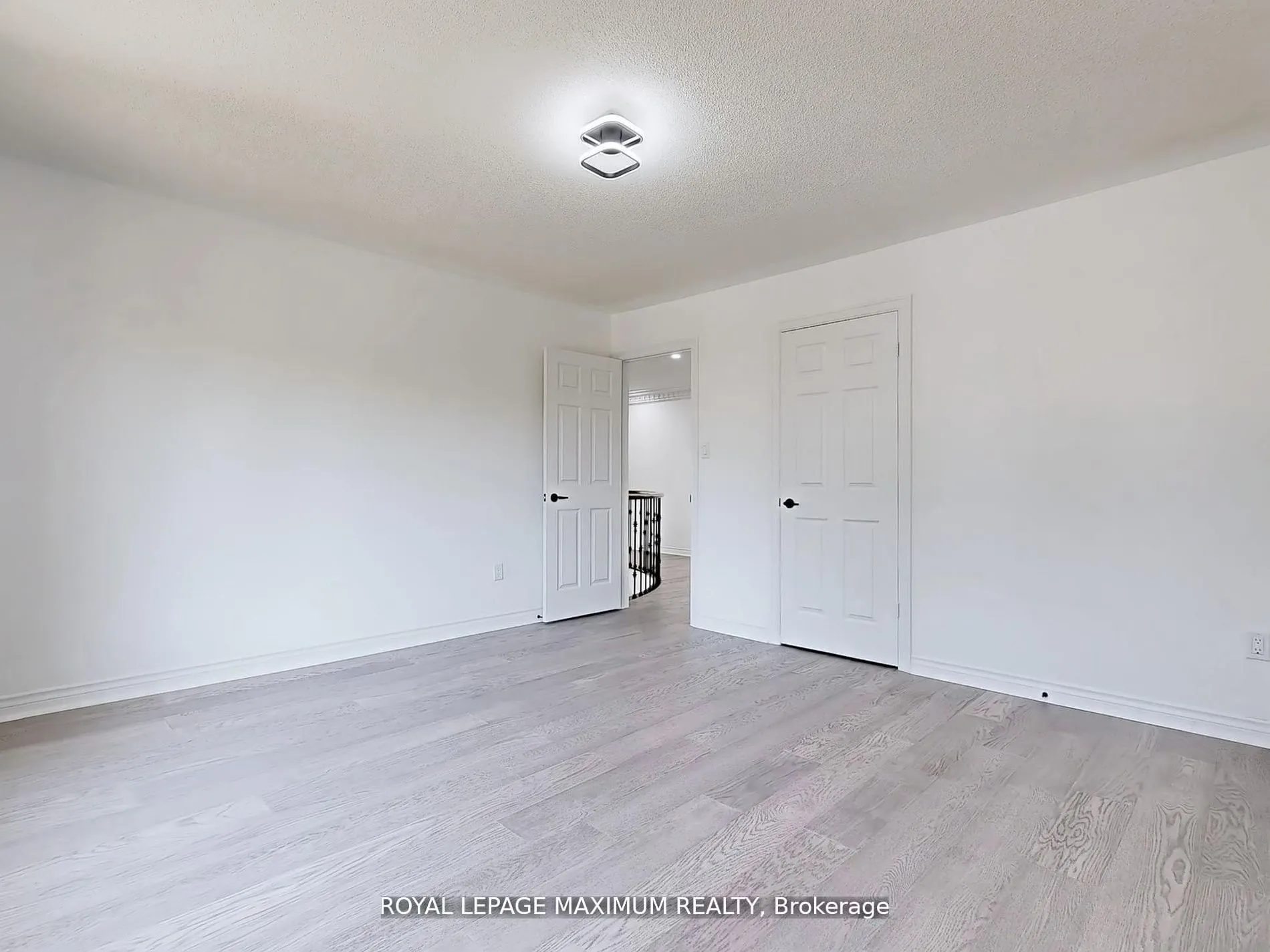 22 A Waltham Crescent