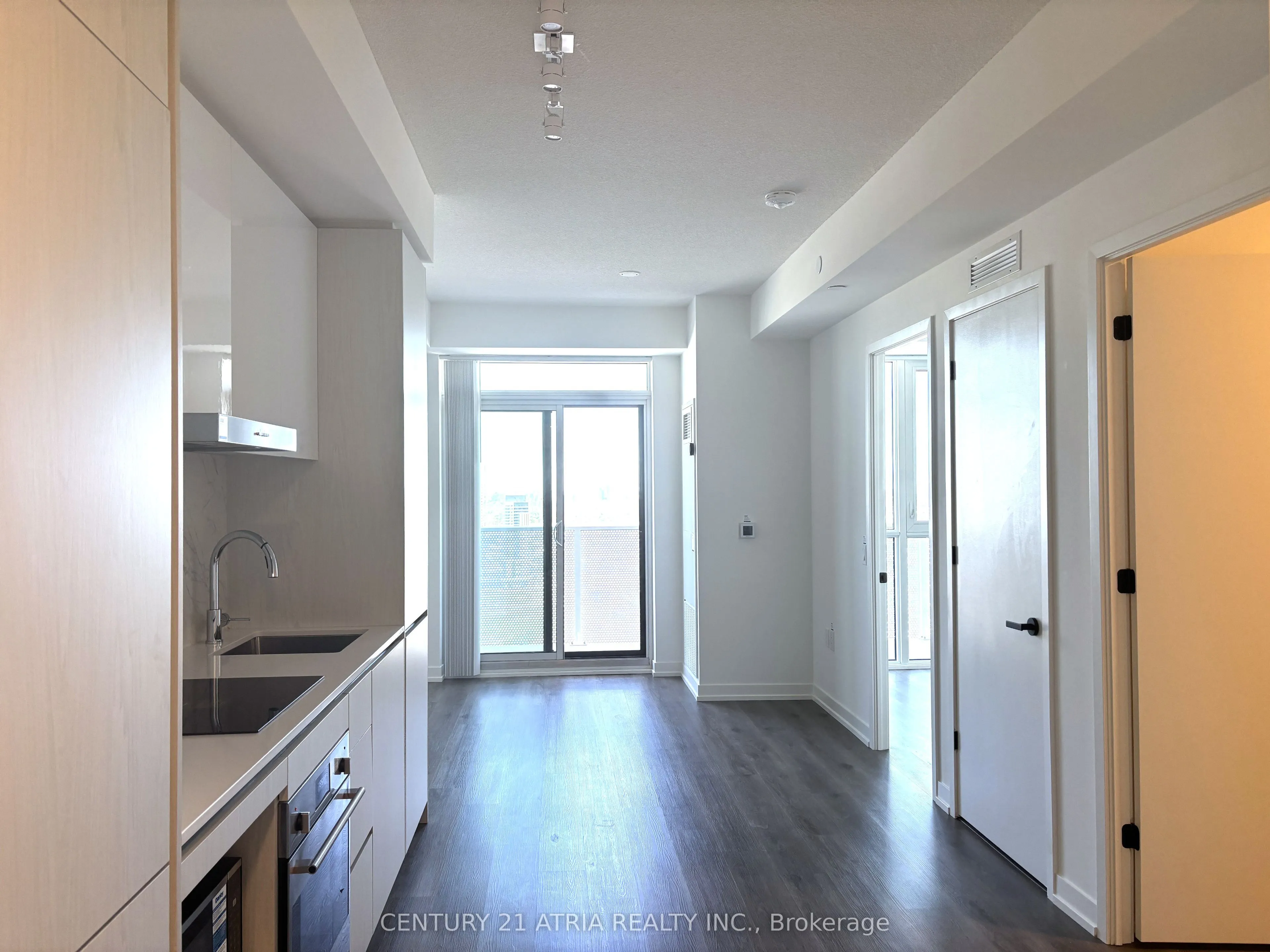 28 Interchange Way, #4209