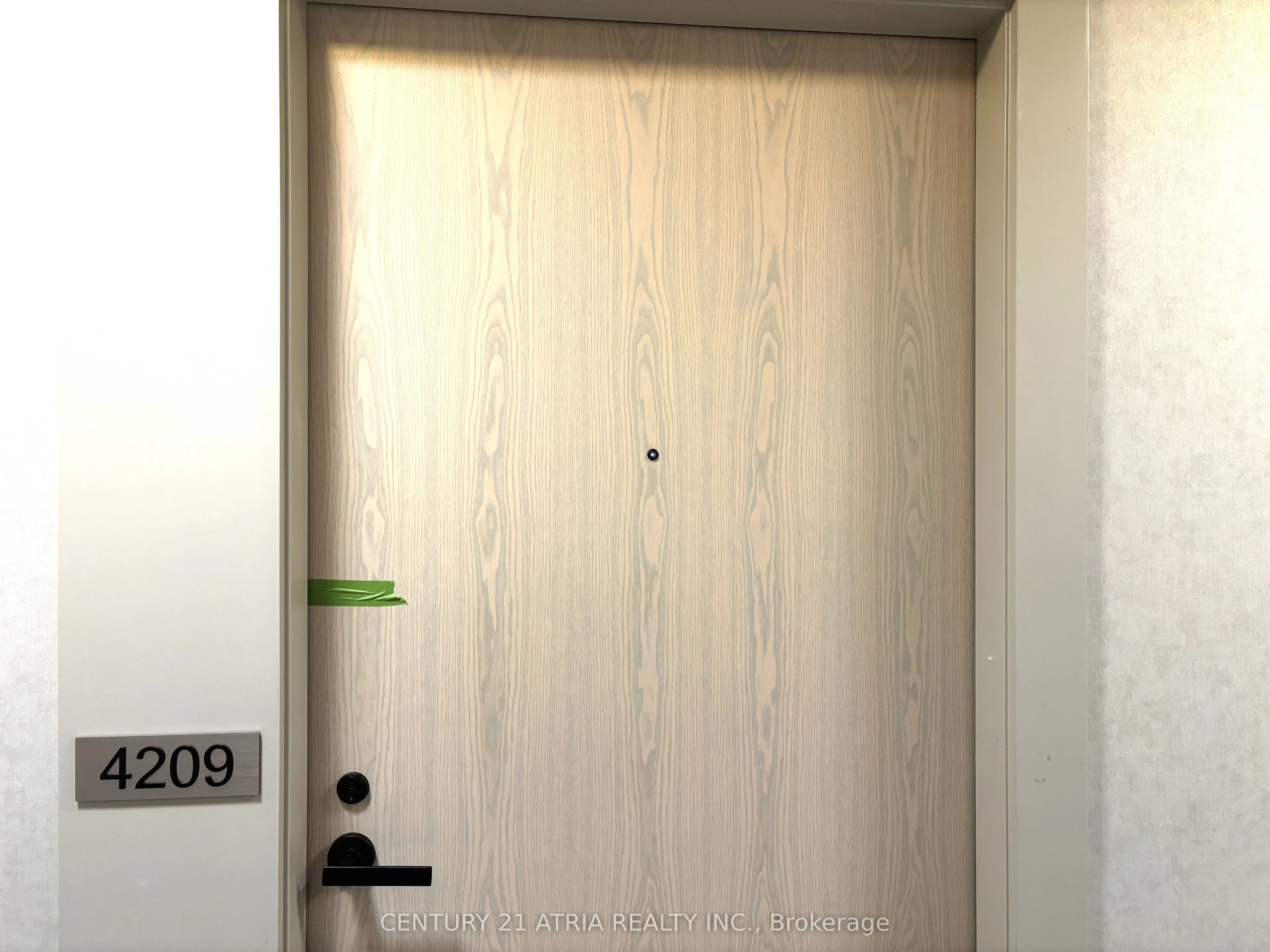 28 Interchange Way, #4209