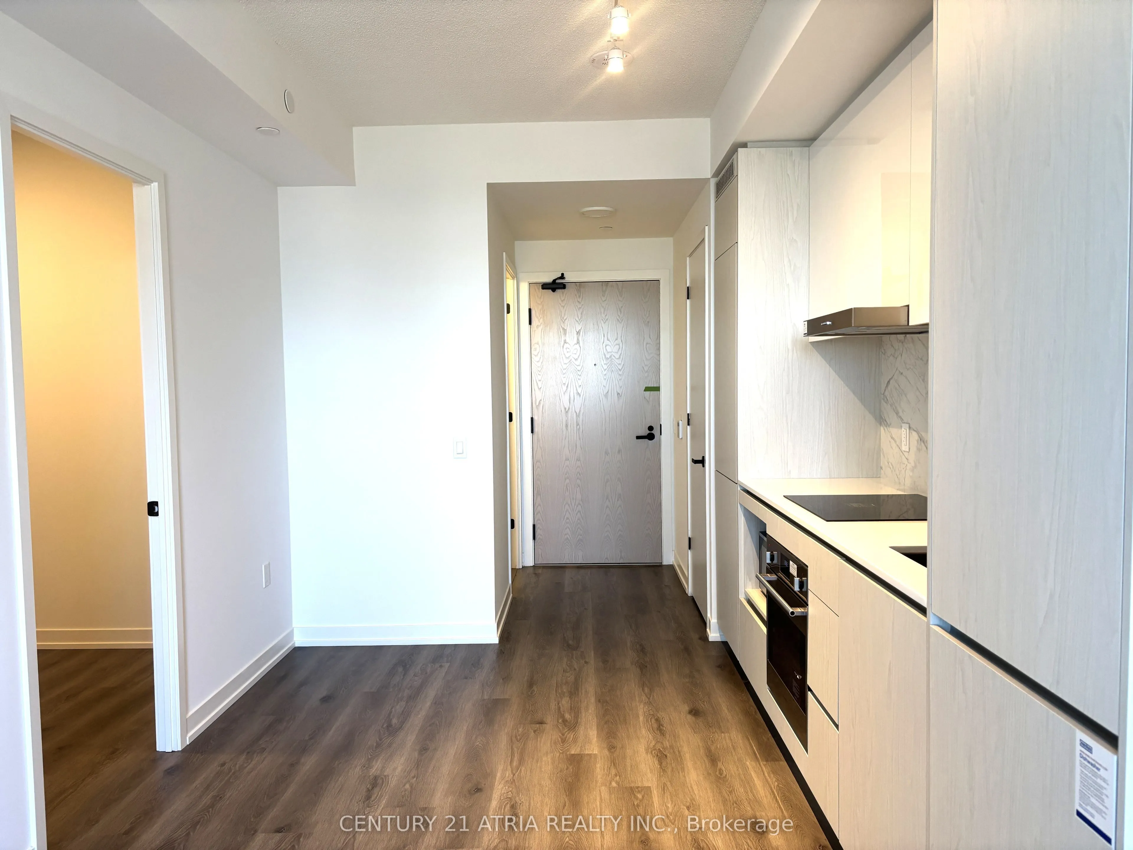28 Interchange Way, #4209