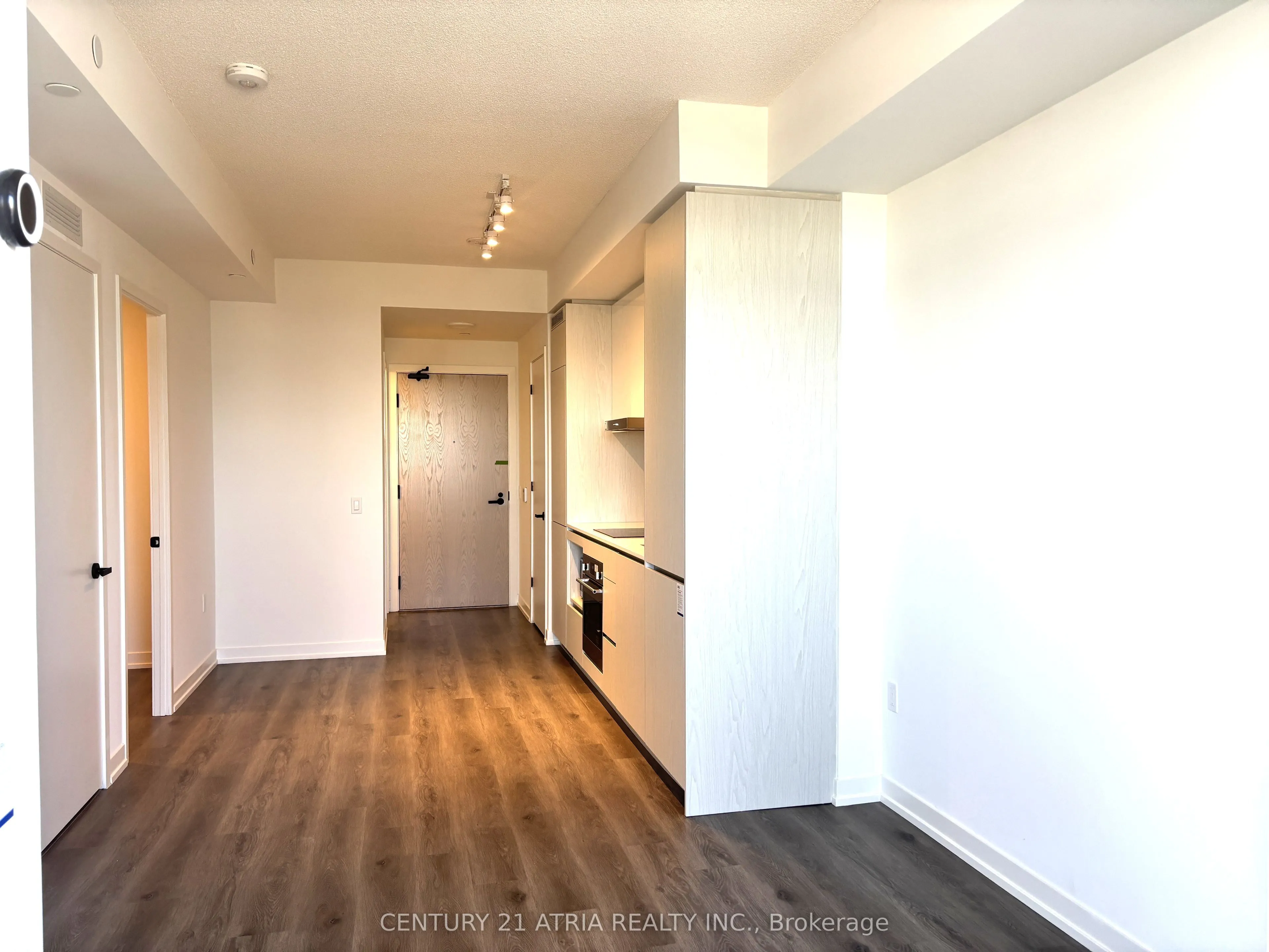 28 Interchange Way, #4209