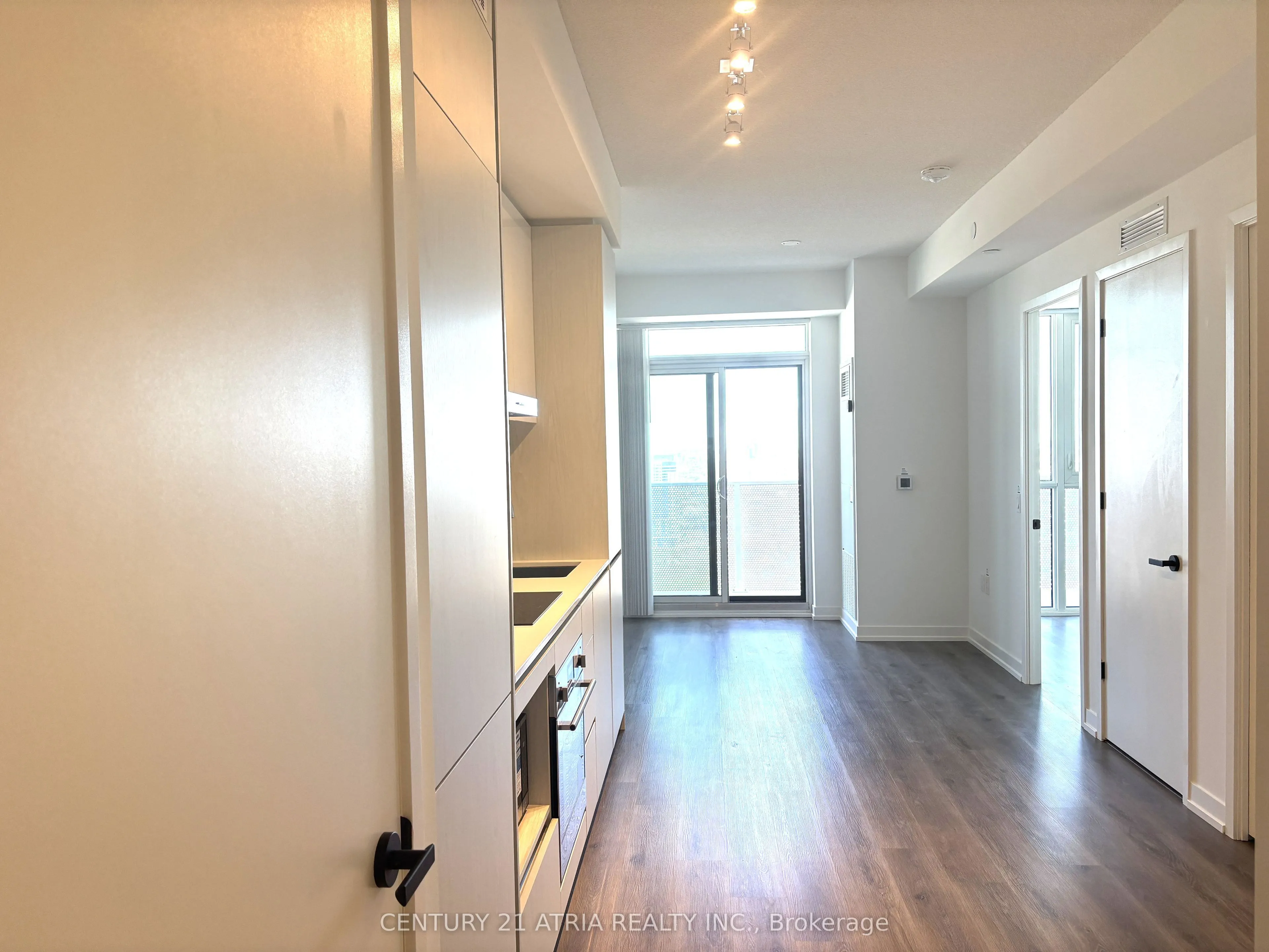 28 Interchange Way, #4209