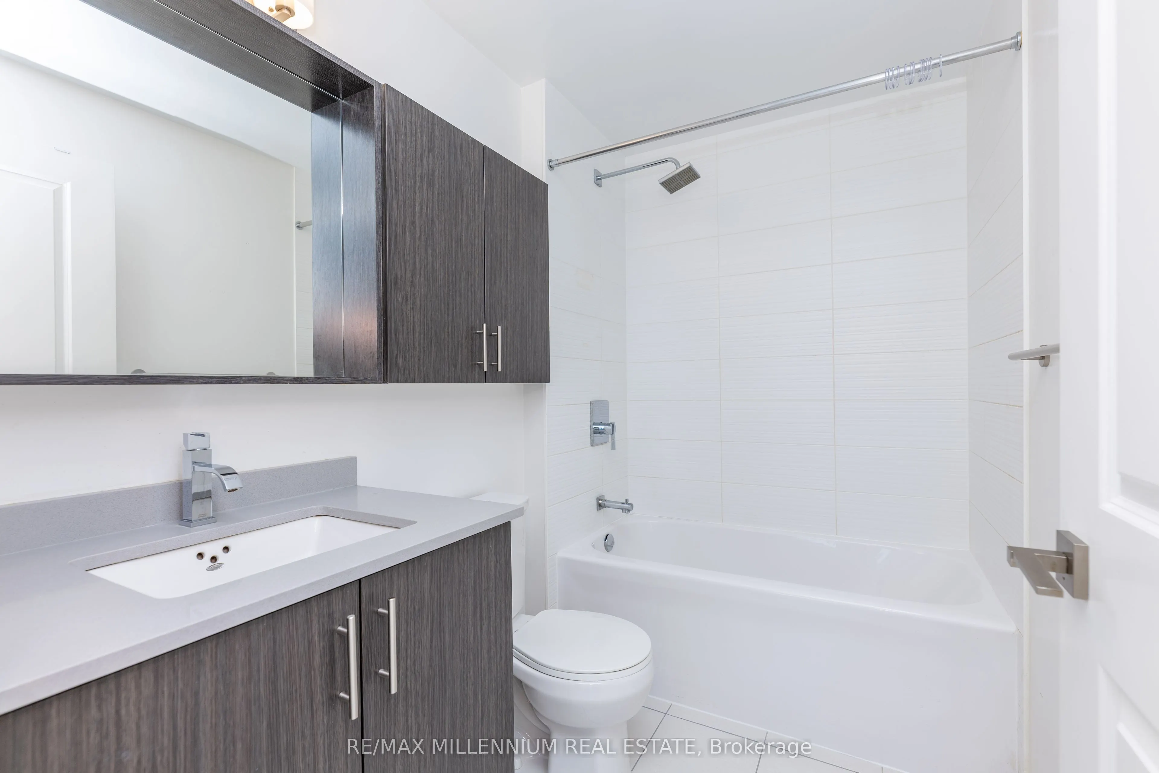 3700 Highway 7 Road, #1401