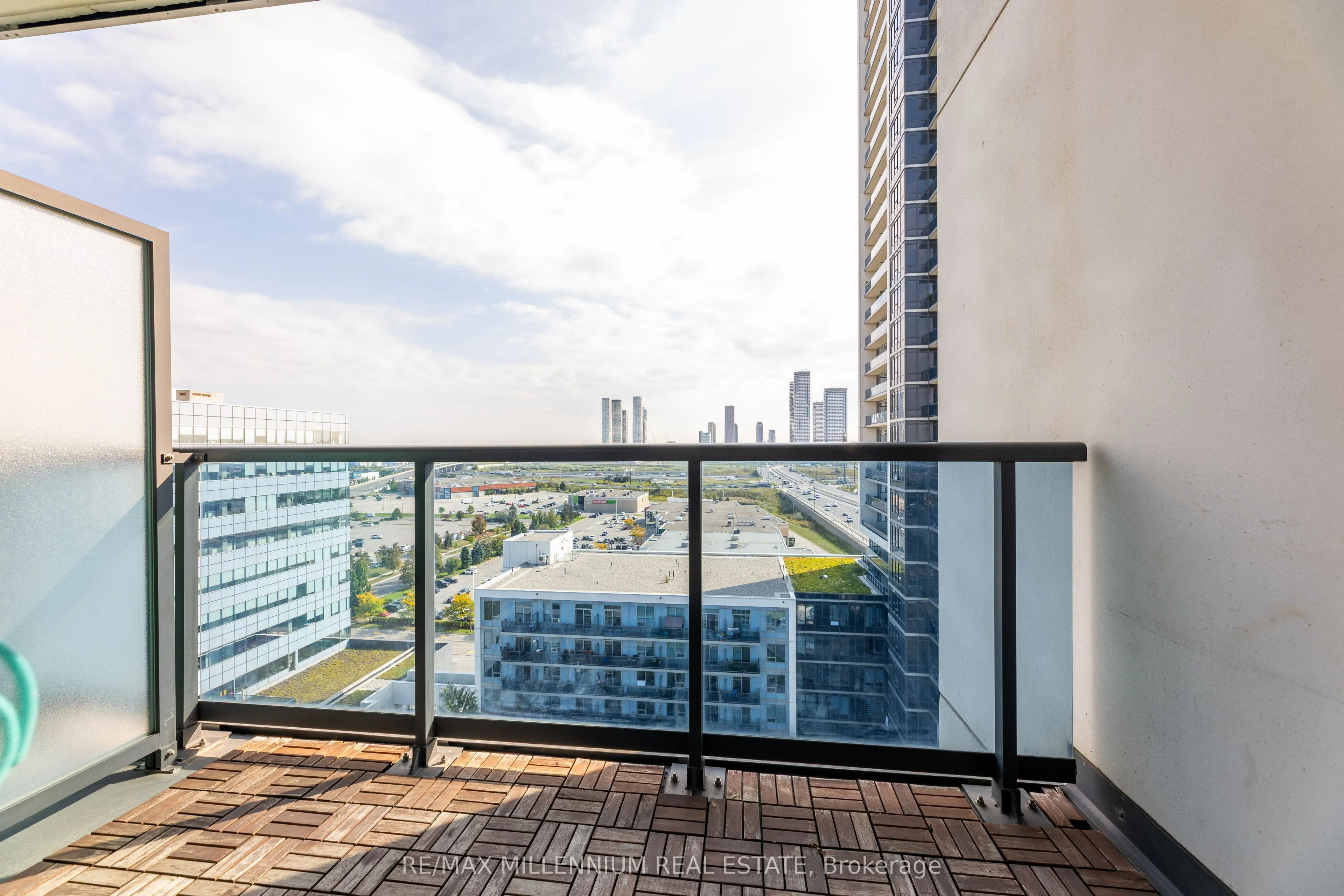 3700 Highway 7 Road, #1401