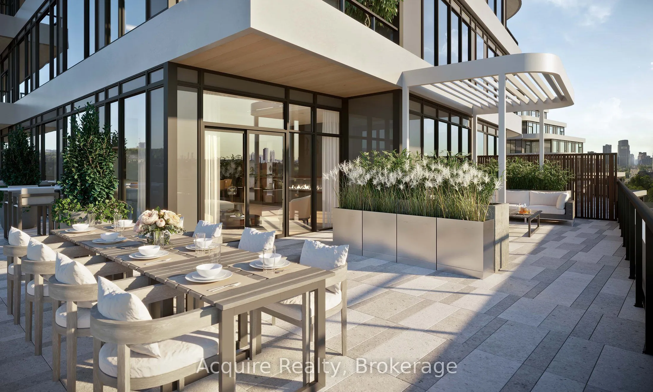 8188 Yonge Street, #404