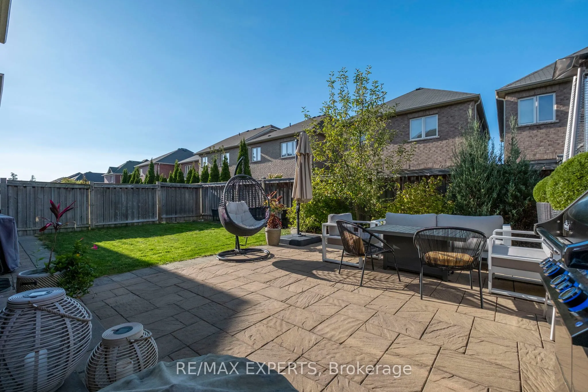 40 Heron Hollow Avenue