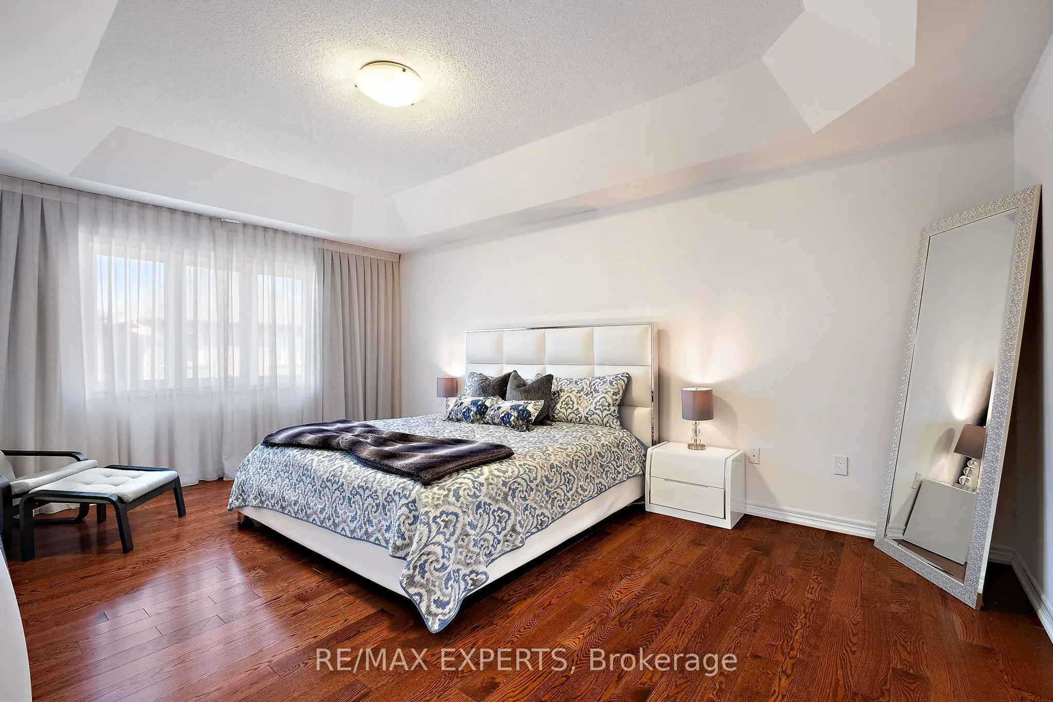 40 Heron Hollow Avenue