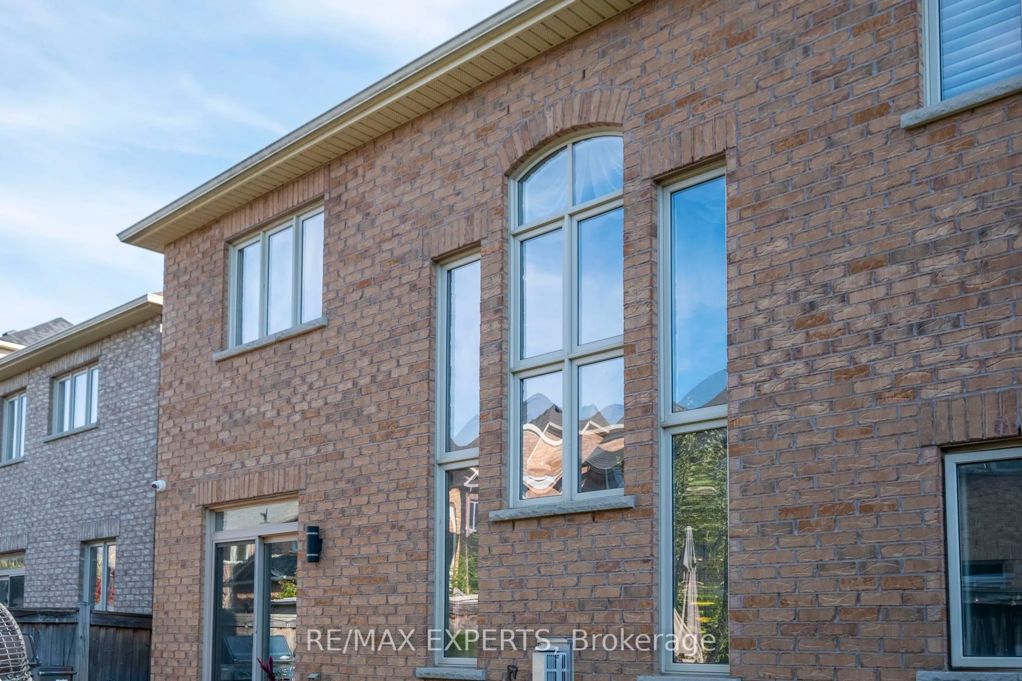 40 Heron Hollow Avenue